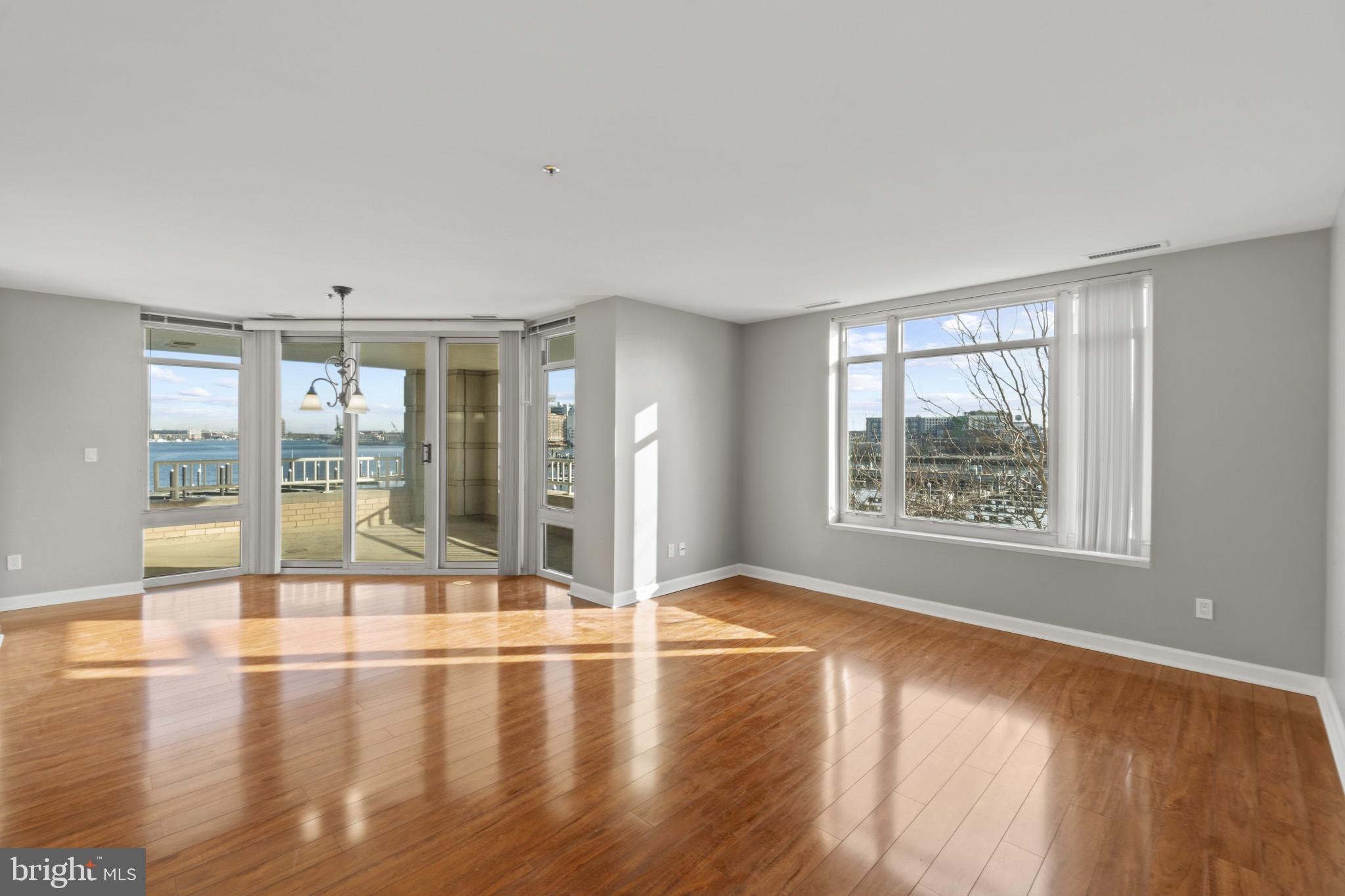 HARBORVIEW - Residential