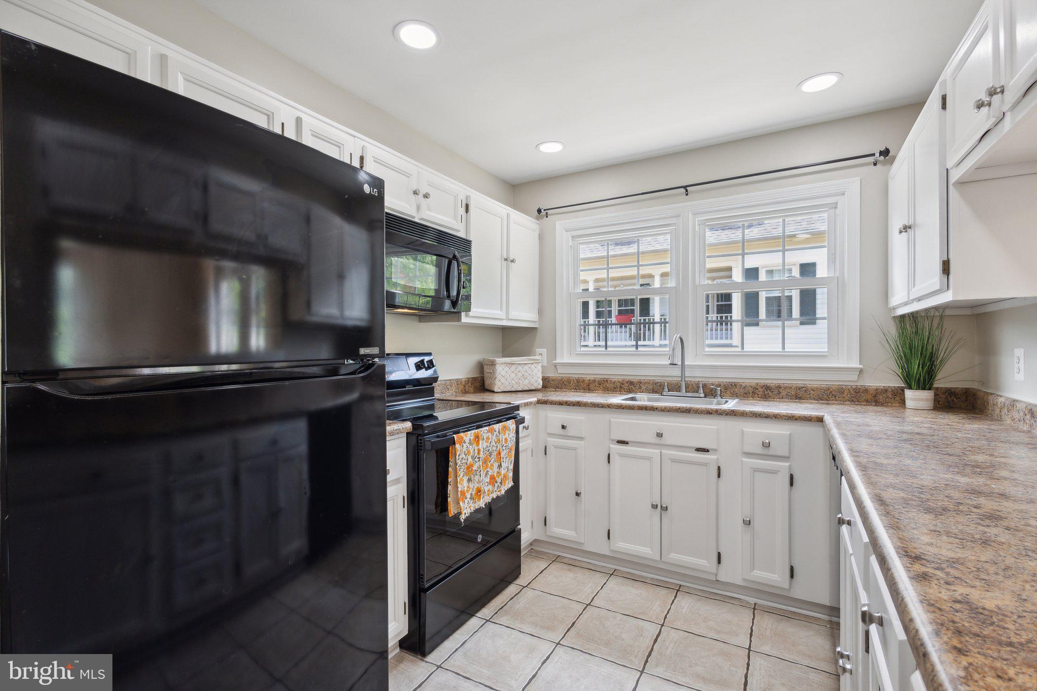 TACKETTS MILL - Residential