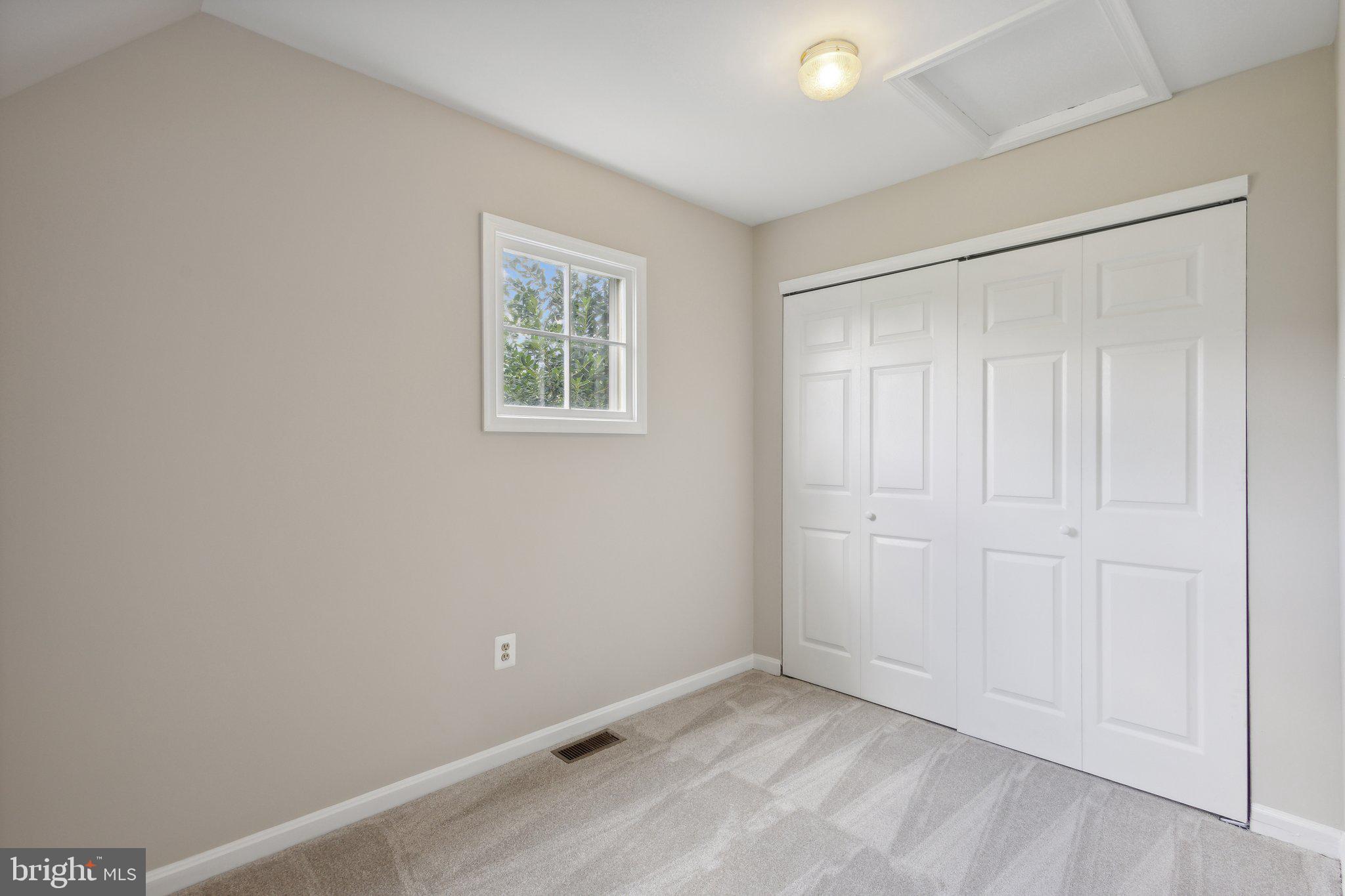 TACKETTS MILL - Residential