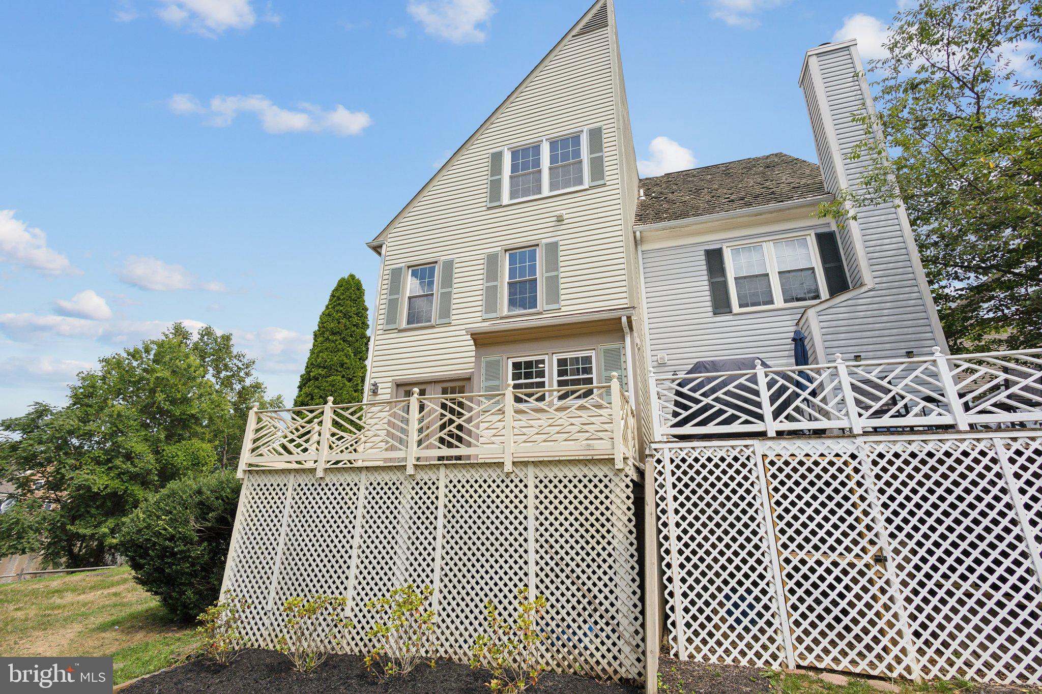 TACKETTS MILL - Residential