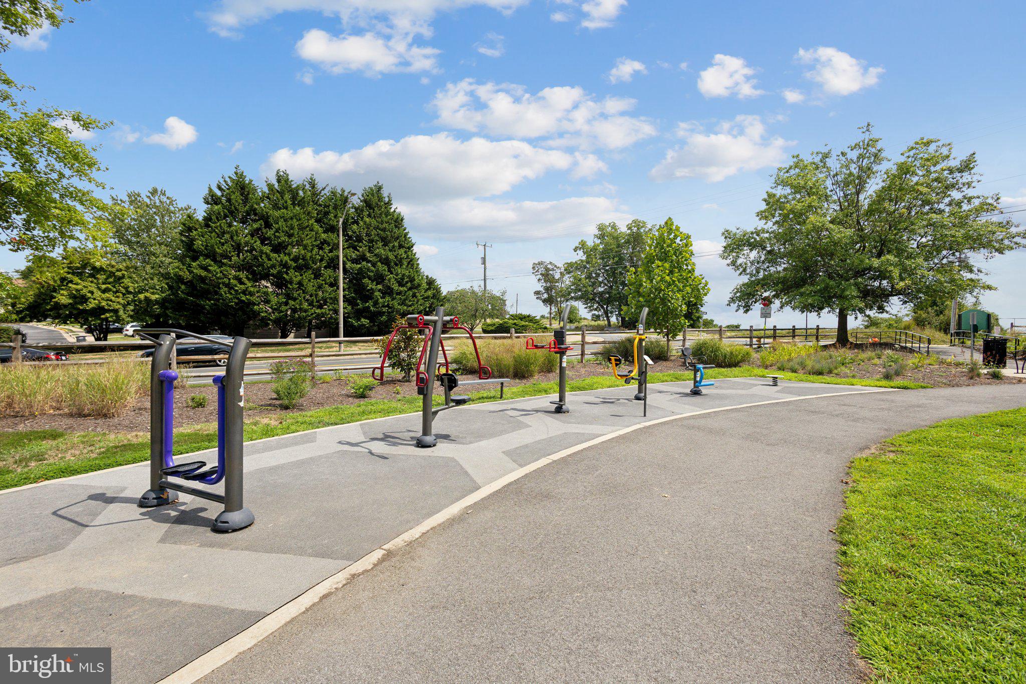 TACKETTS MILL - Residential