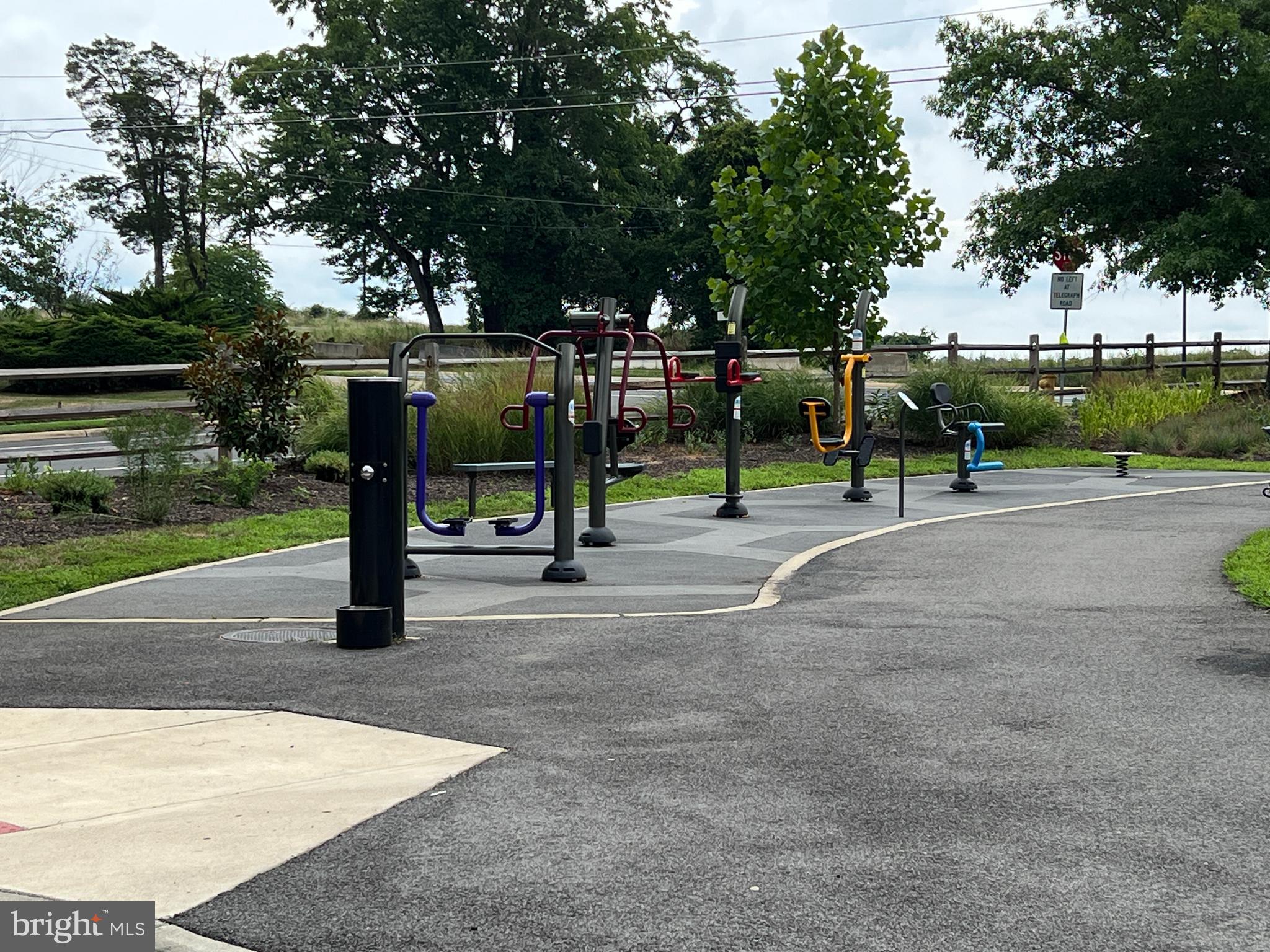 TACKETTS MILL - Residential