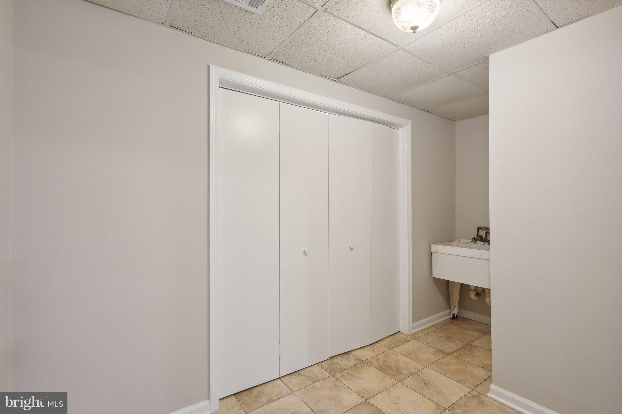 TACKETTS MILL - Residential