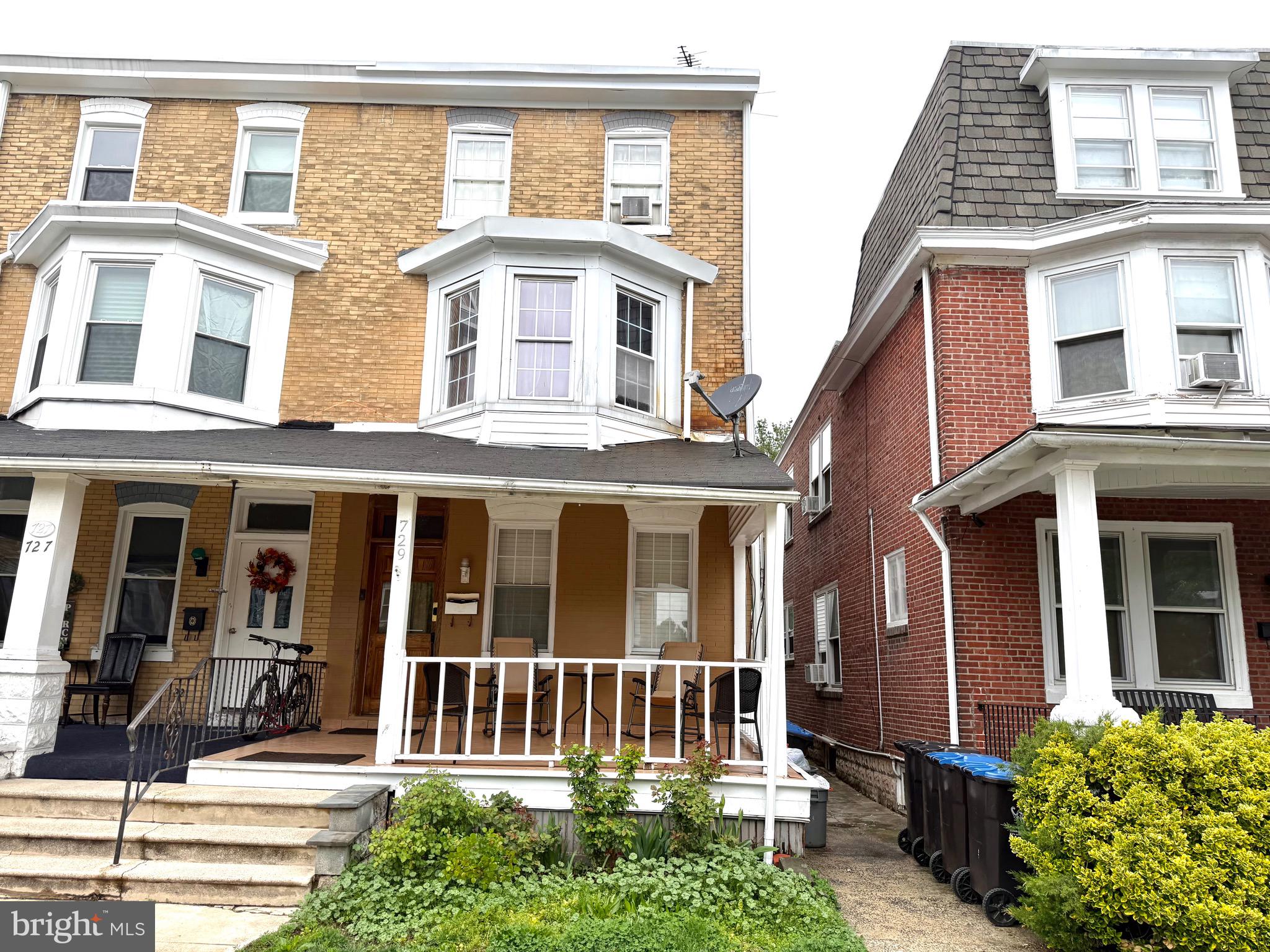 NORRISTOWN - Residential