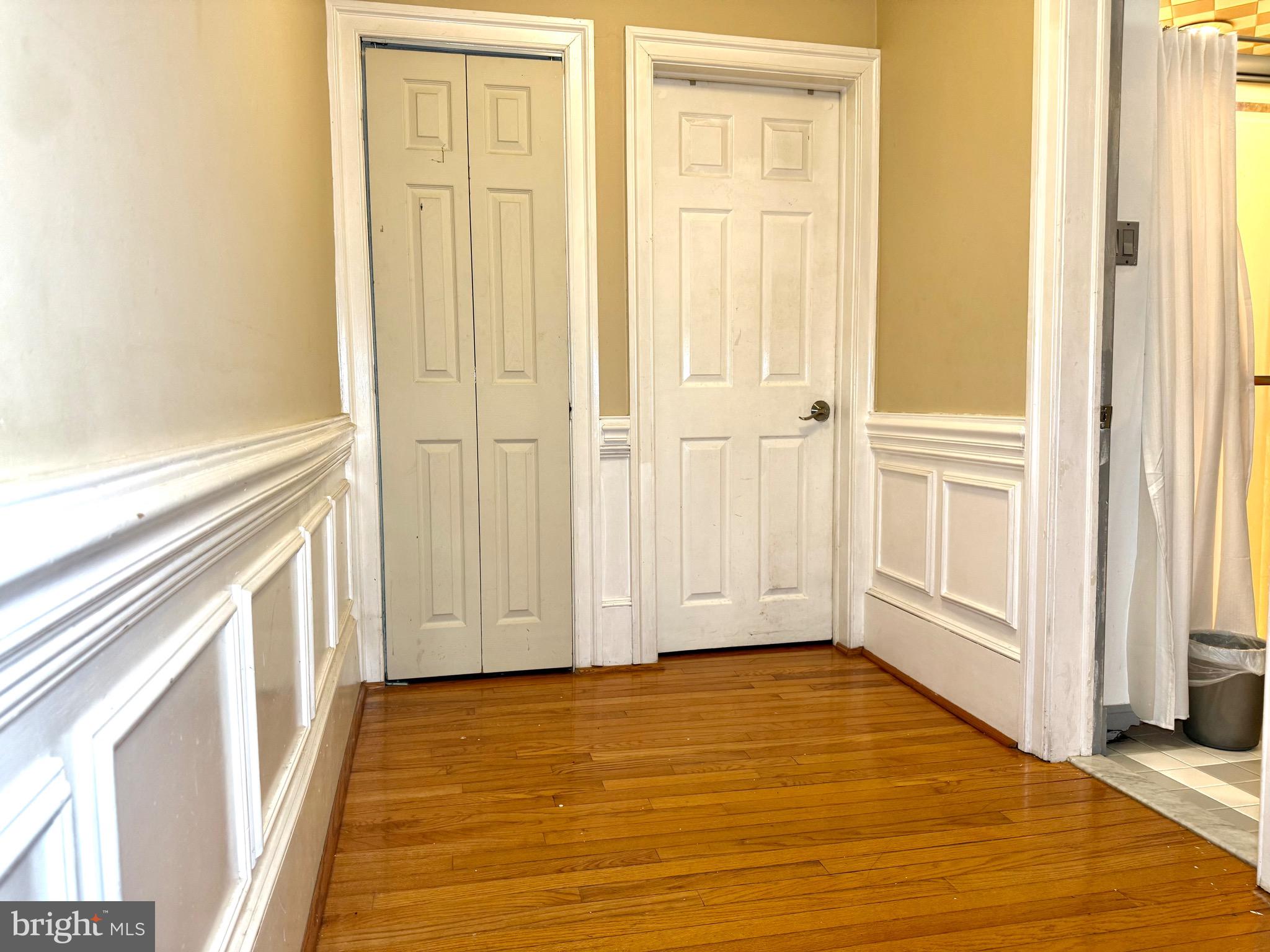 NORRISTOWN - Residential