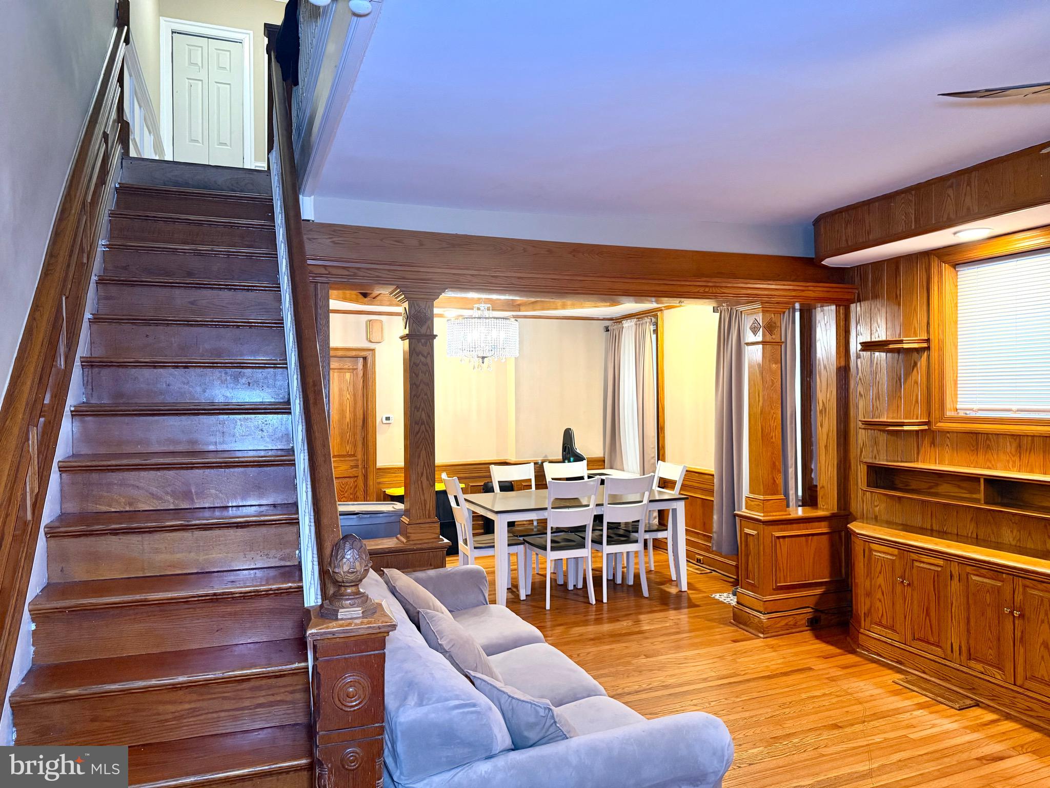 NORRISTOWN - Residential