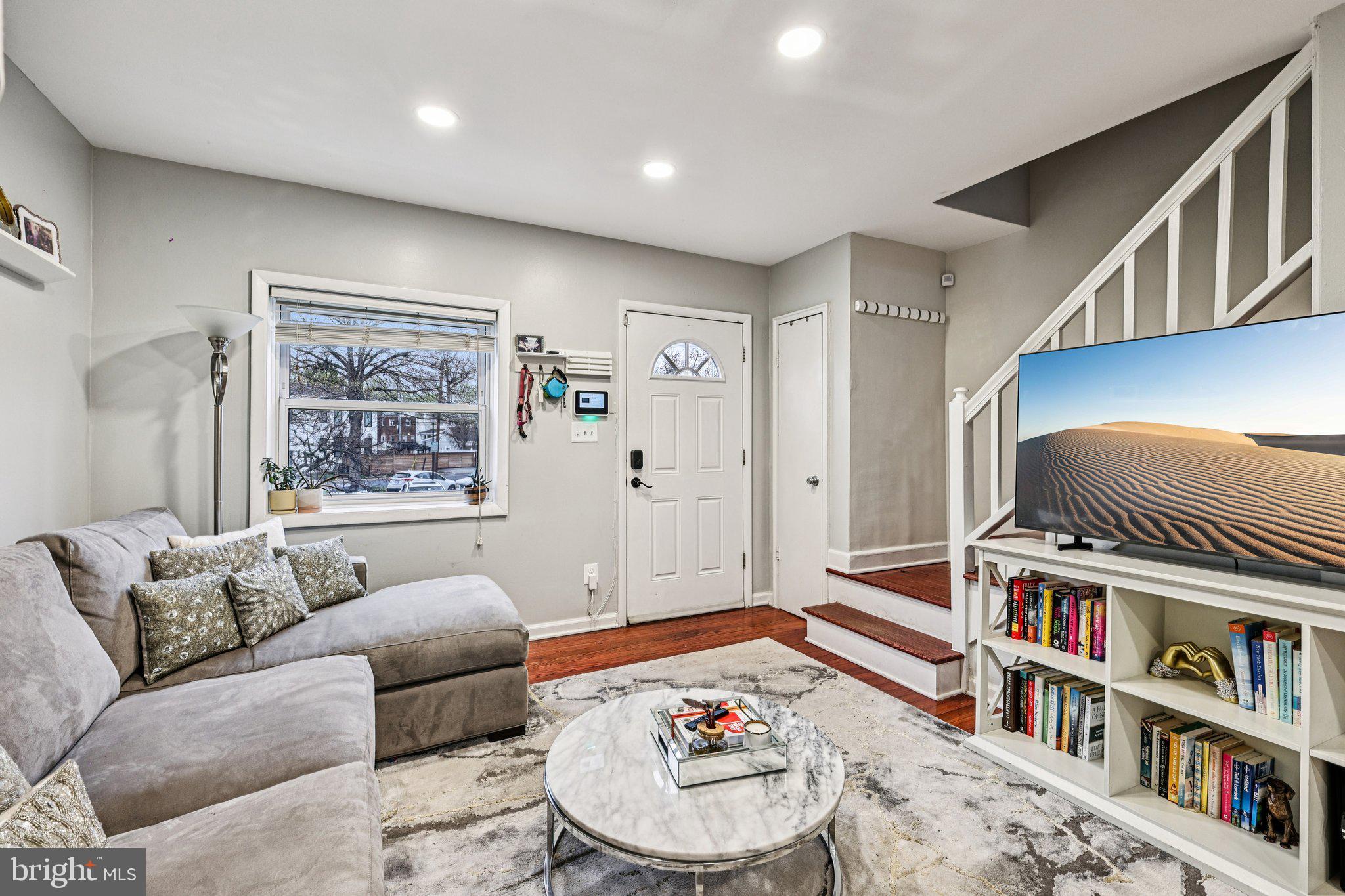 433 MOUNT VERNON AVENUE