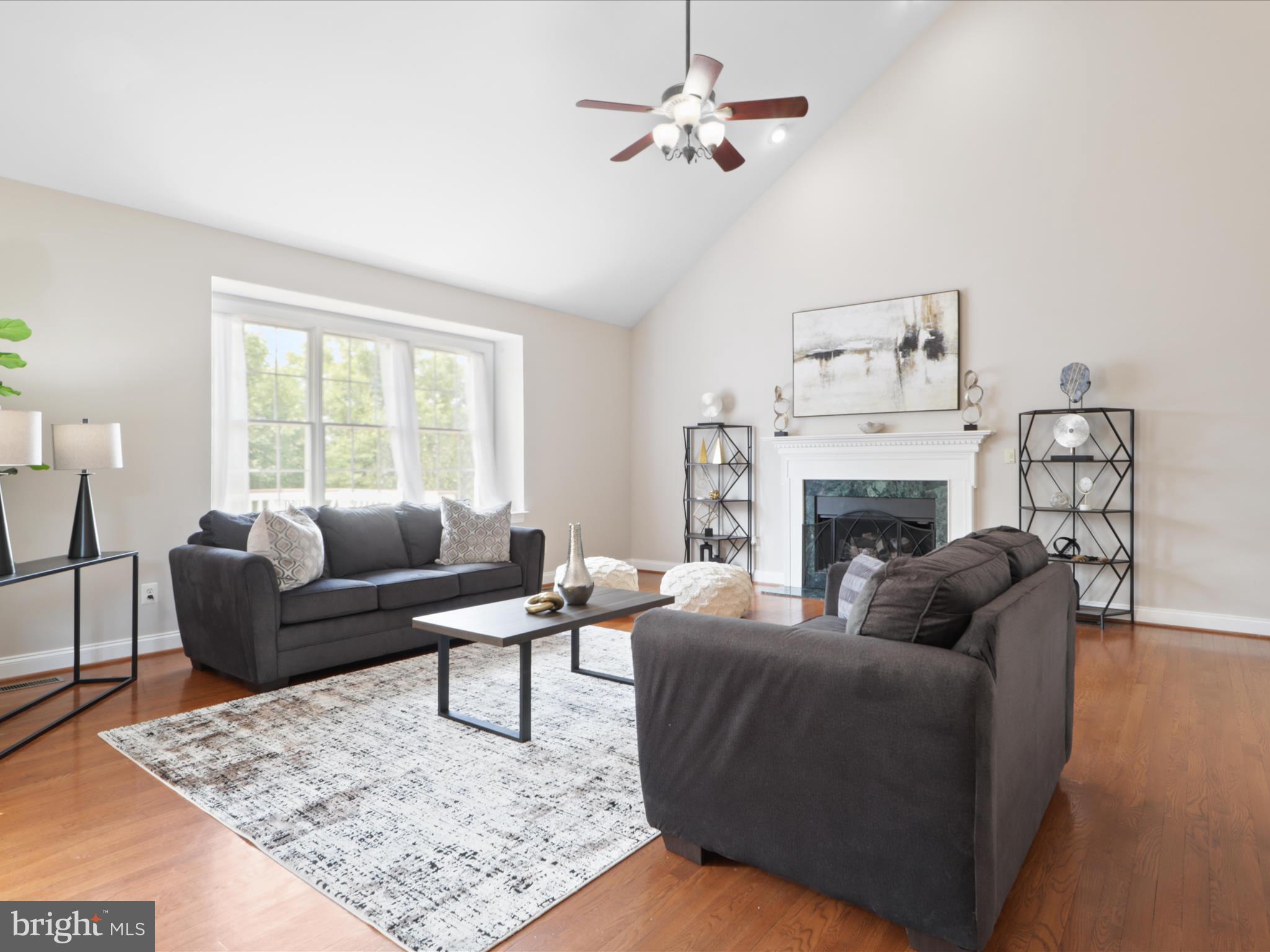 BELMONT COUNTRY CLUB - Residential