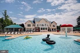 BELMONT COUNTRY CLUB - Residential