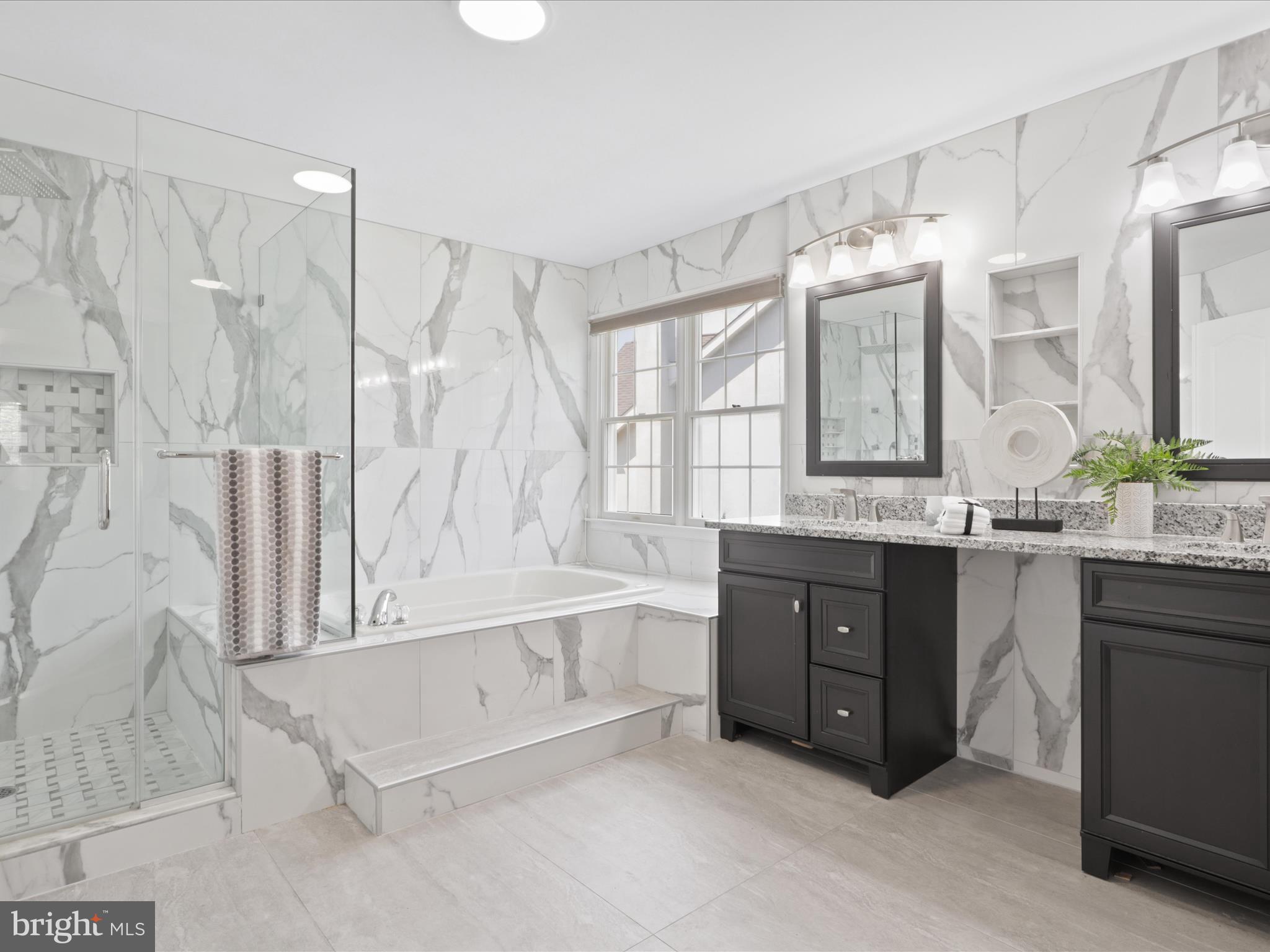 BELMONT COUNTRY CLUB - Residential