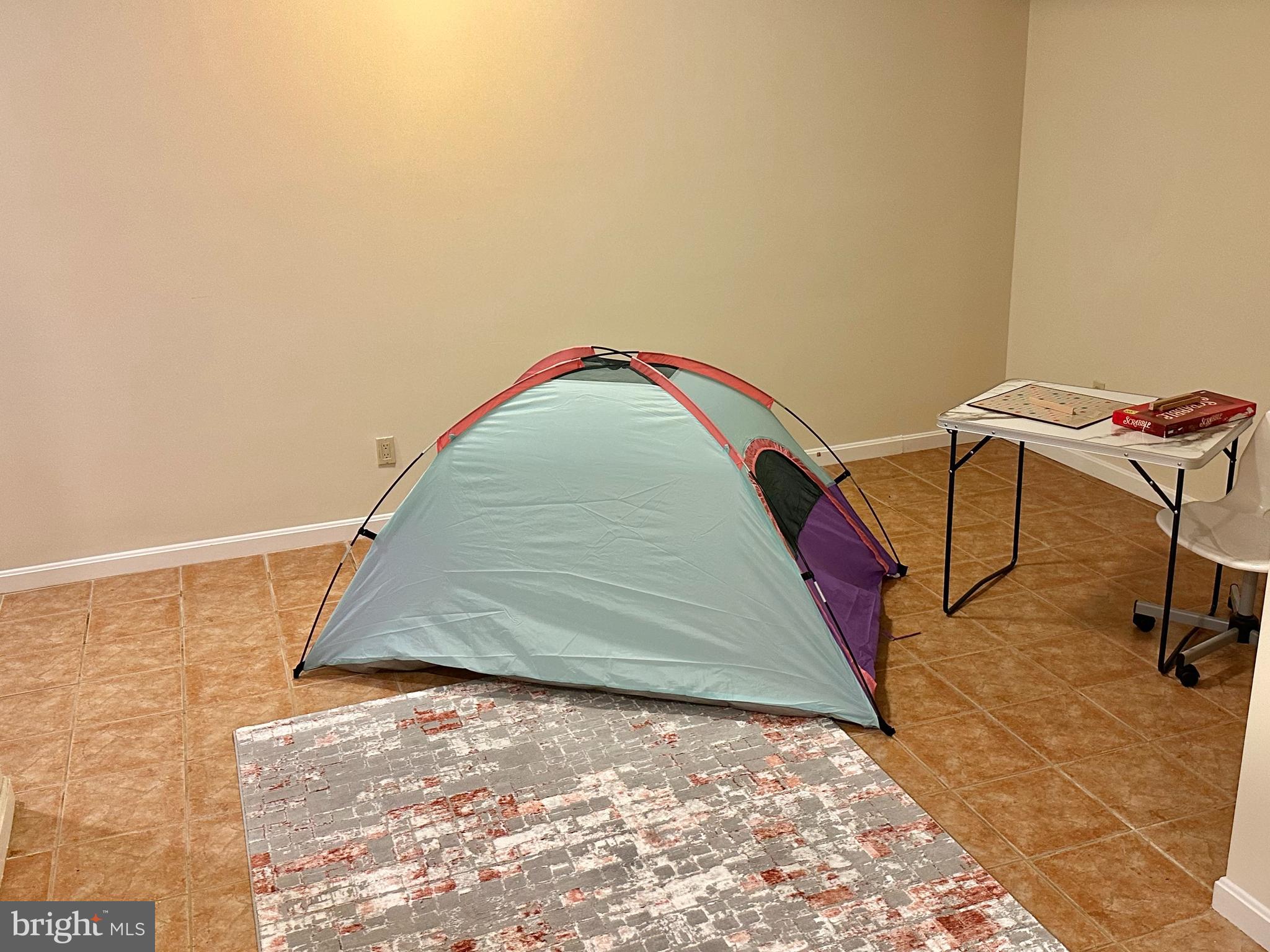 BELMONT COUNTRY CLUB - Residential