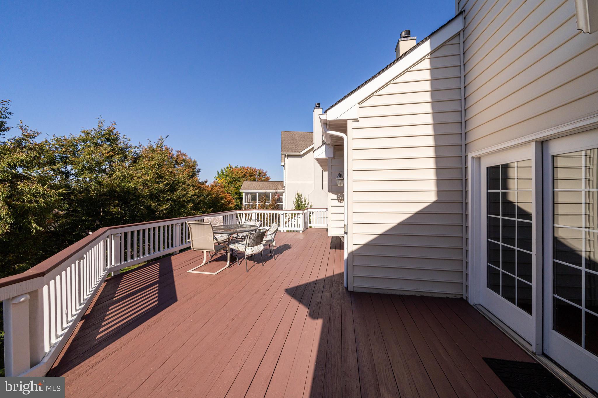 BELMONT COUNTRY CLUB - Residential