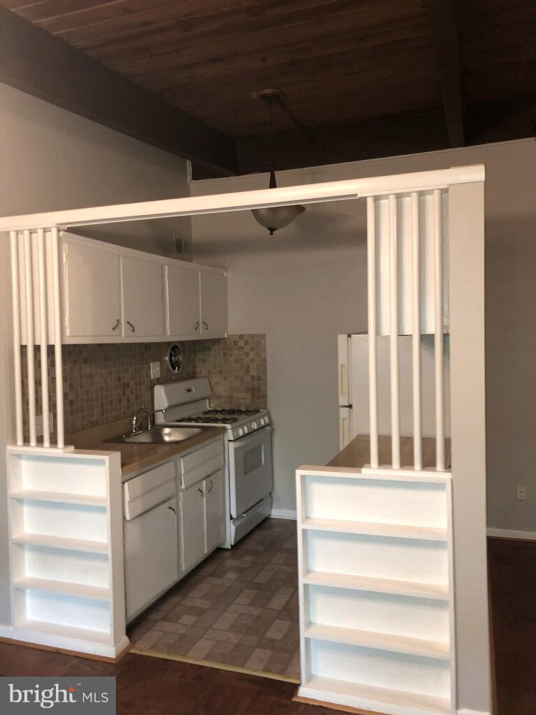 FAIRFAX HERITAGE - Residential