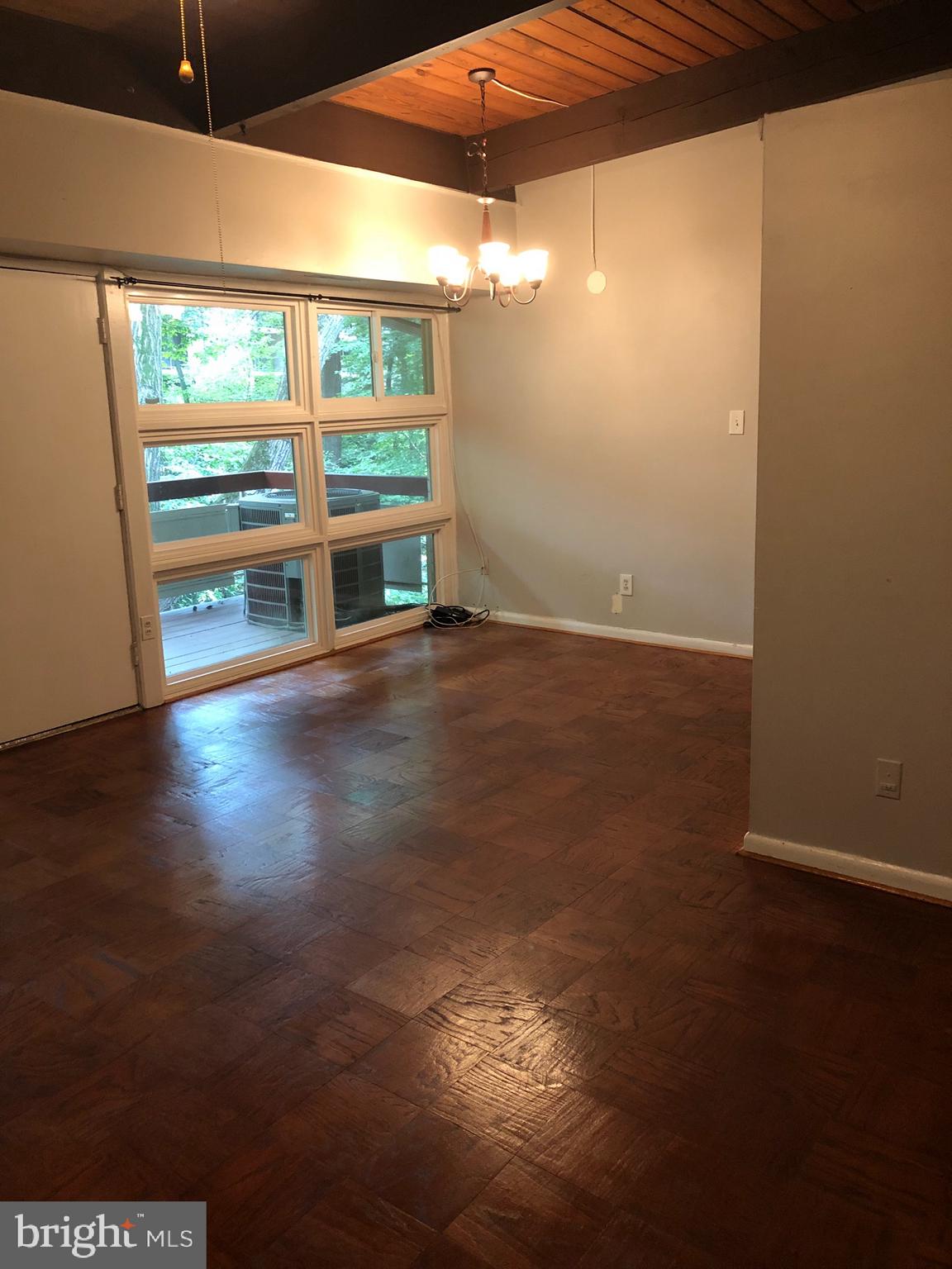 FAIRFAX HERITAGE - Residential