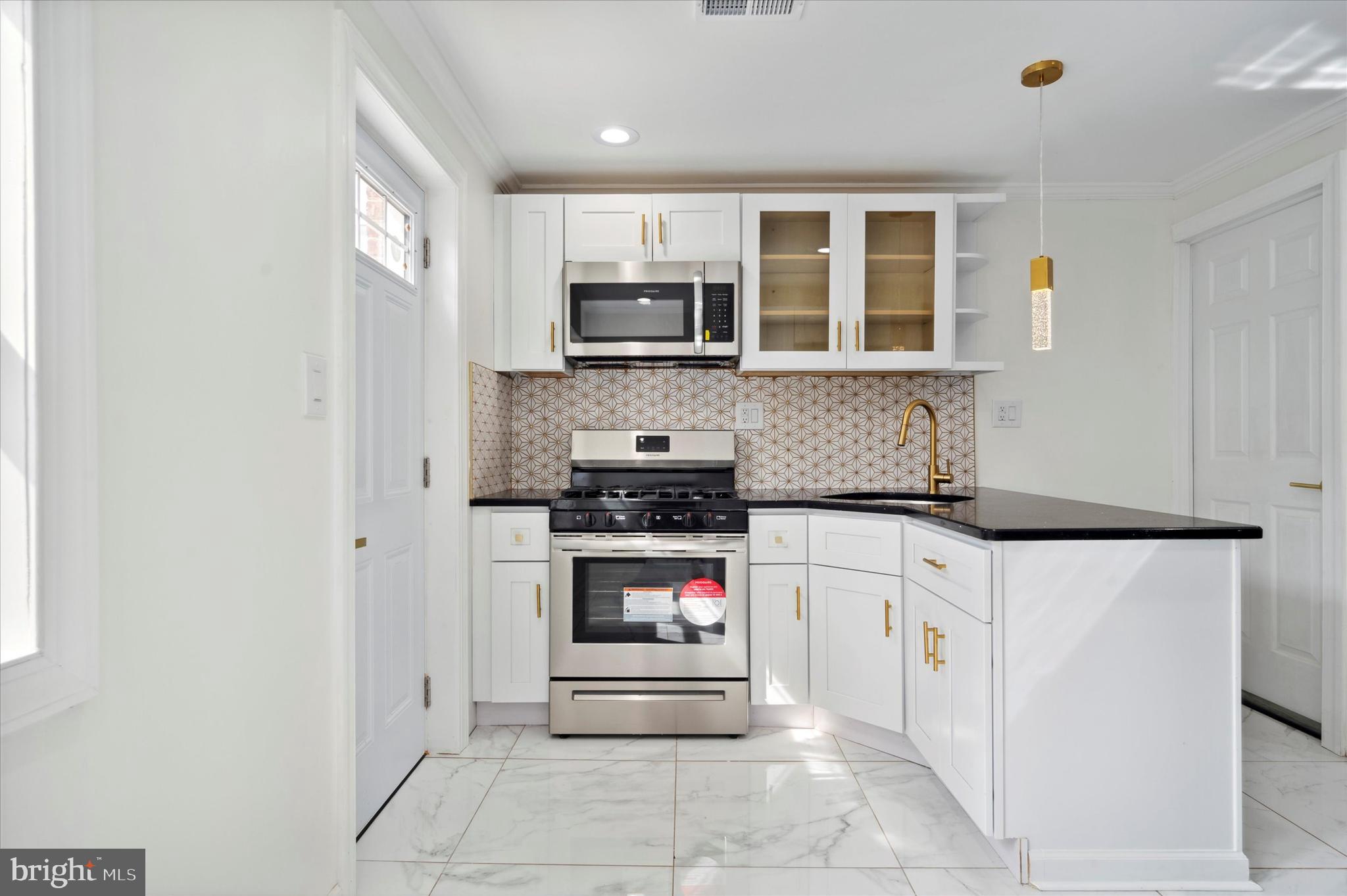 PORT RICHMOND - Residential