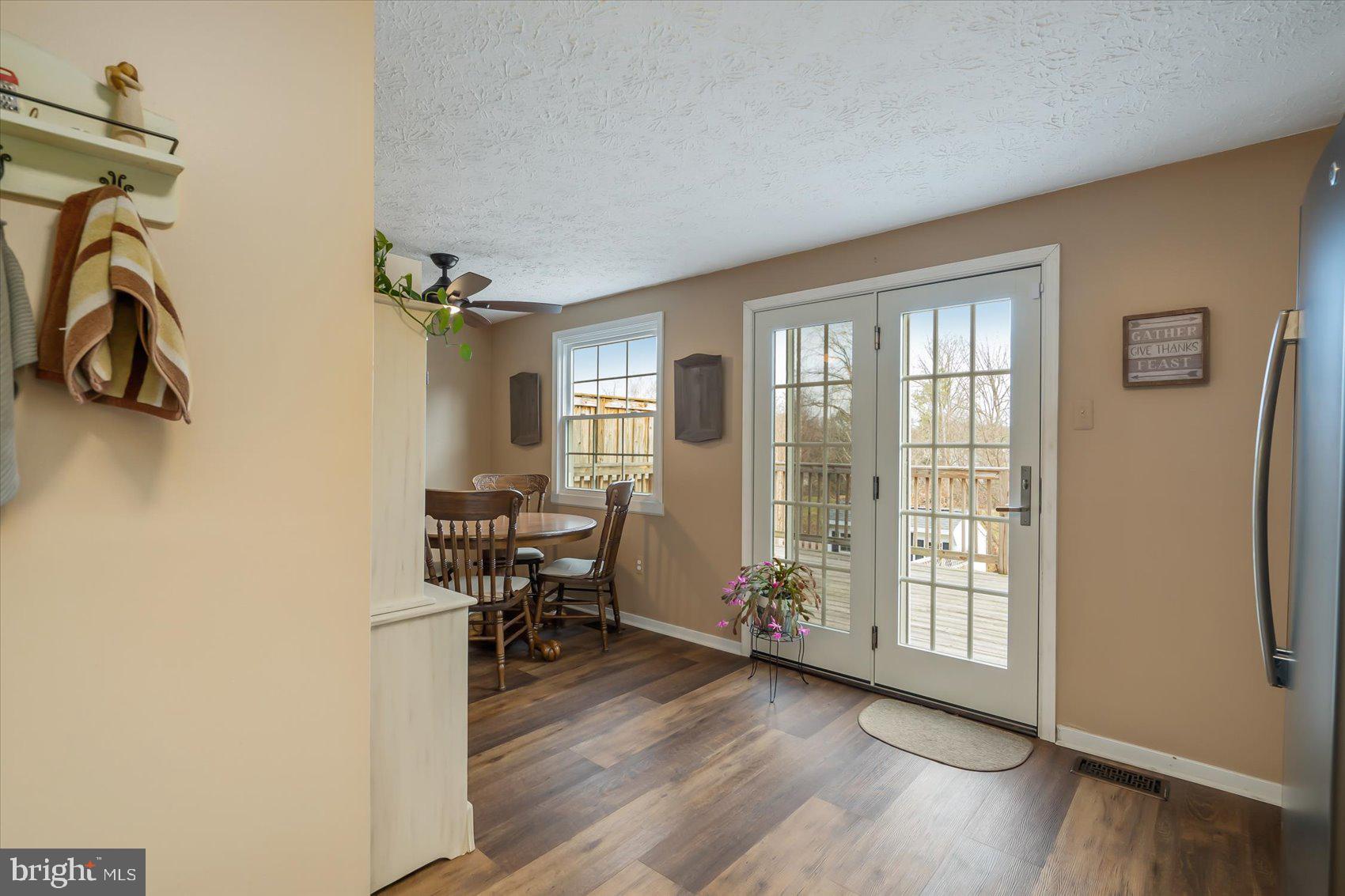 VILLAGE OF VANDERWAY - Residential