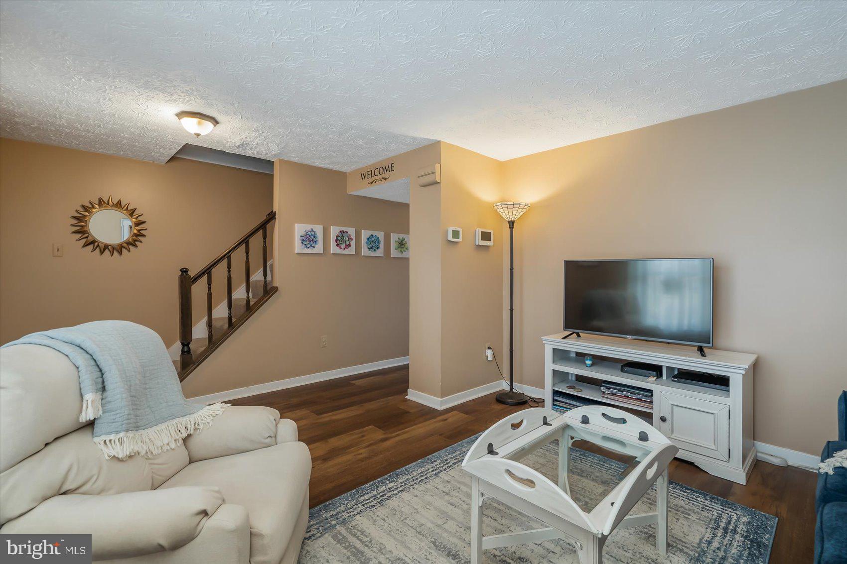 VILLAGE OF VANDERWAY - Residential