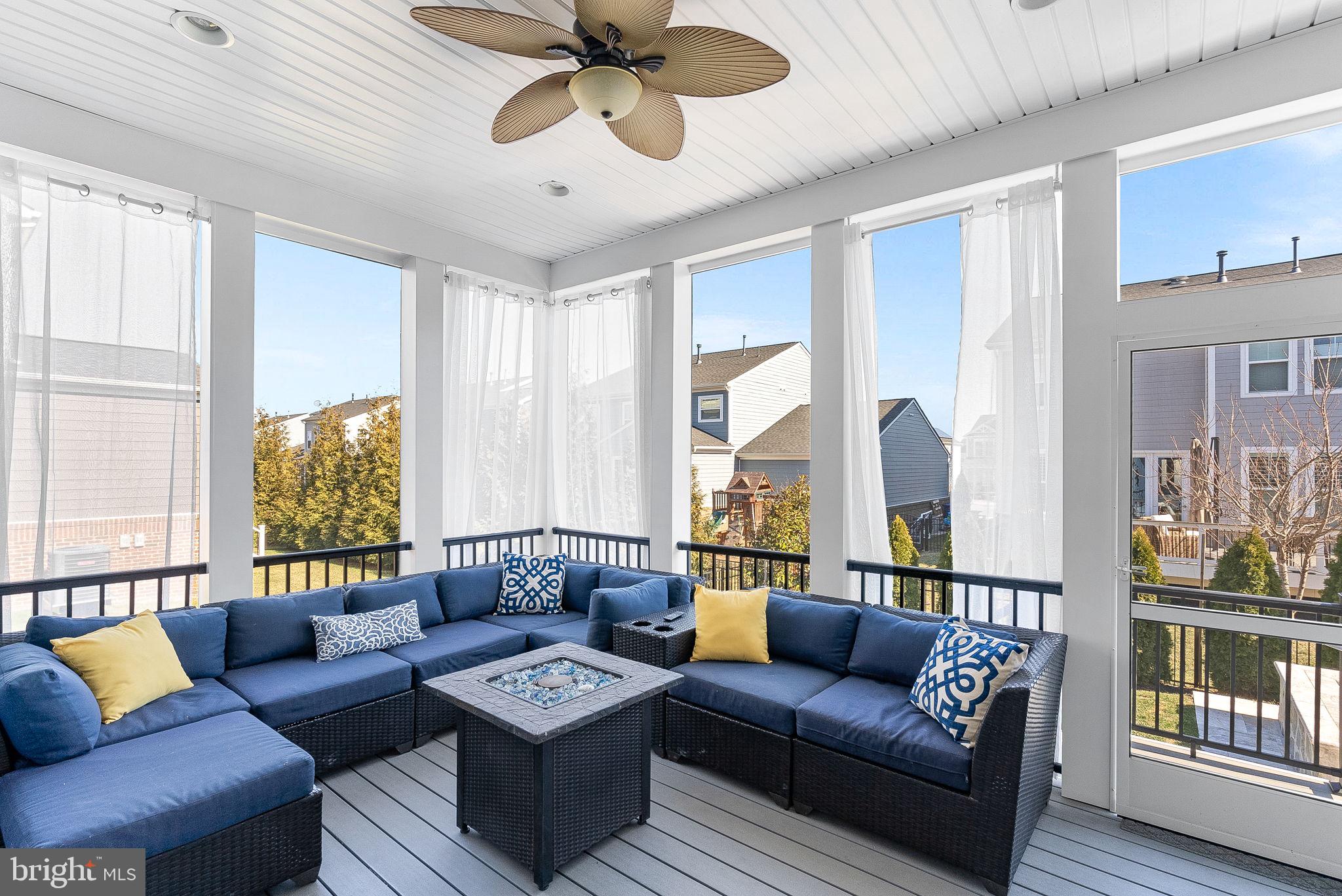 MEADOWBROOK - Residential