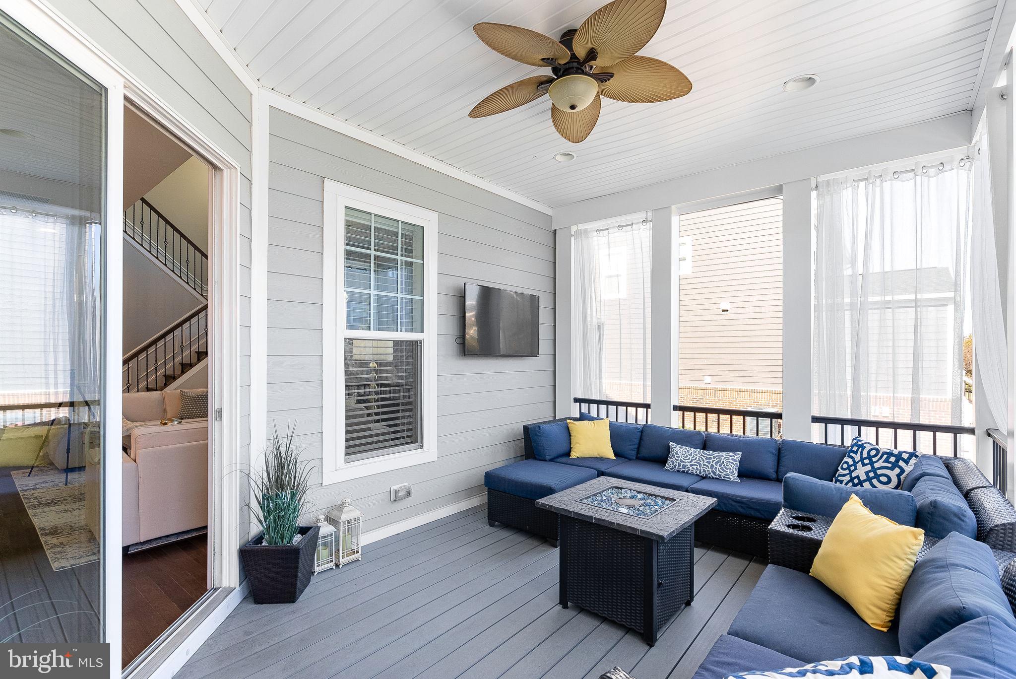 MEADOWBROOK - Residential