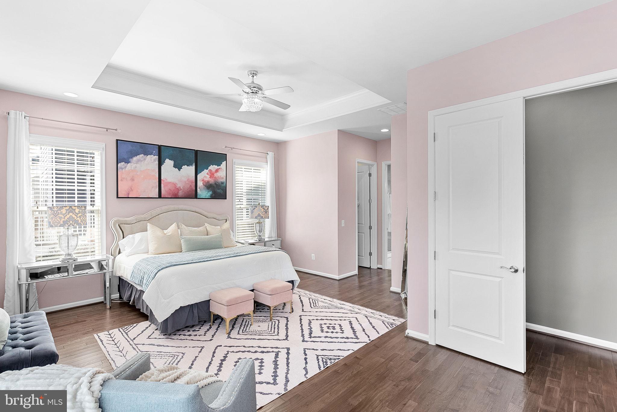 MEADOWBROOK - Residential