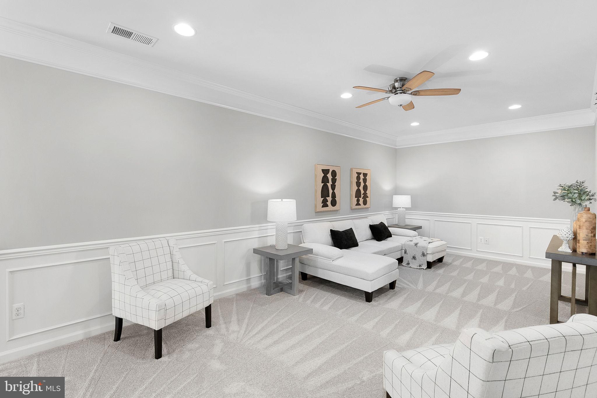 MEADOWBROOK - Residential