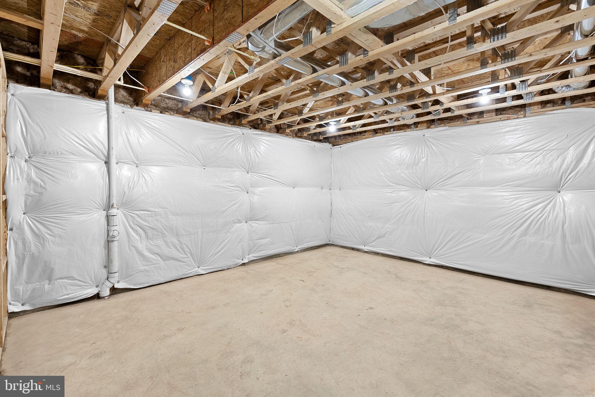 MEADOWBROOK - Residential