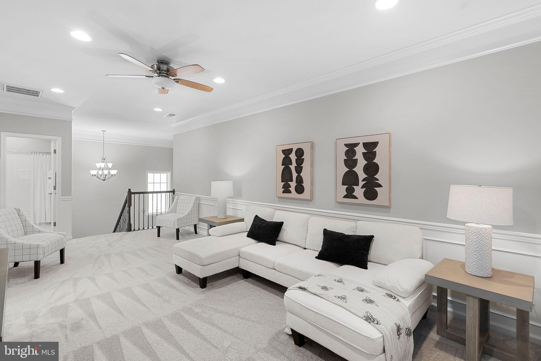 MEADOWBROOK - Residential