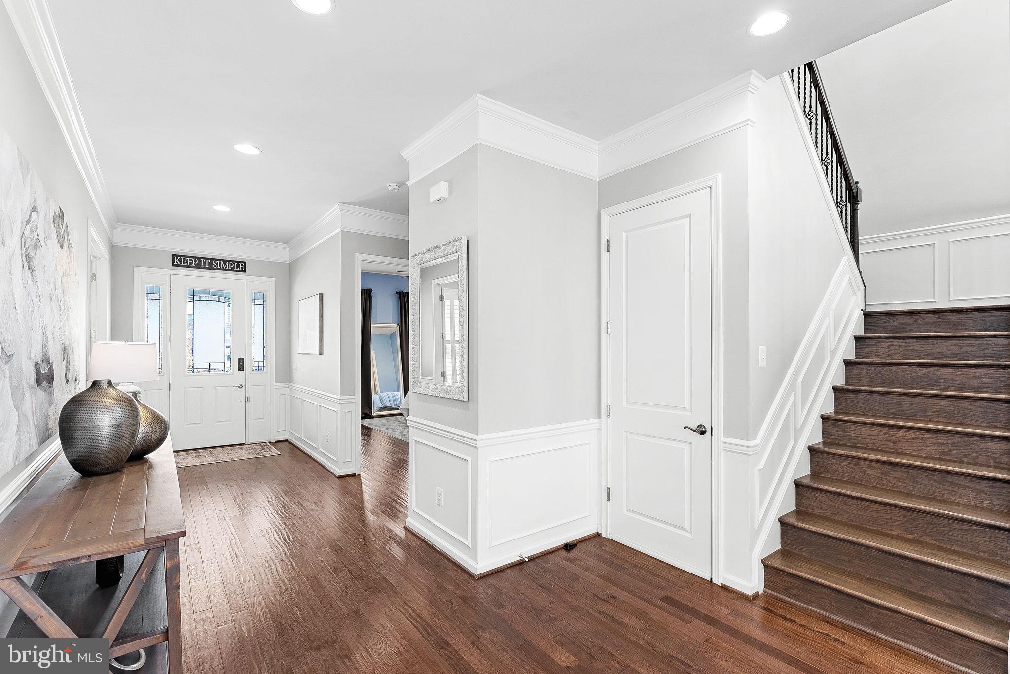 MEADOWBROOK - Residential