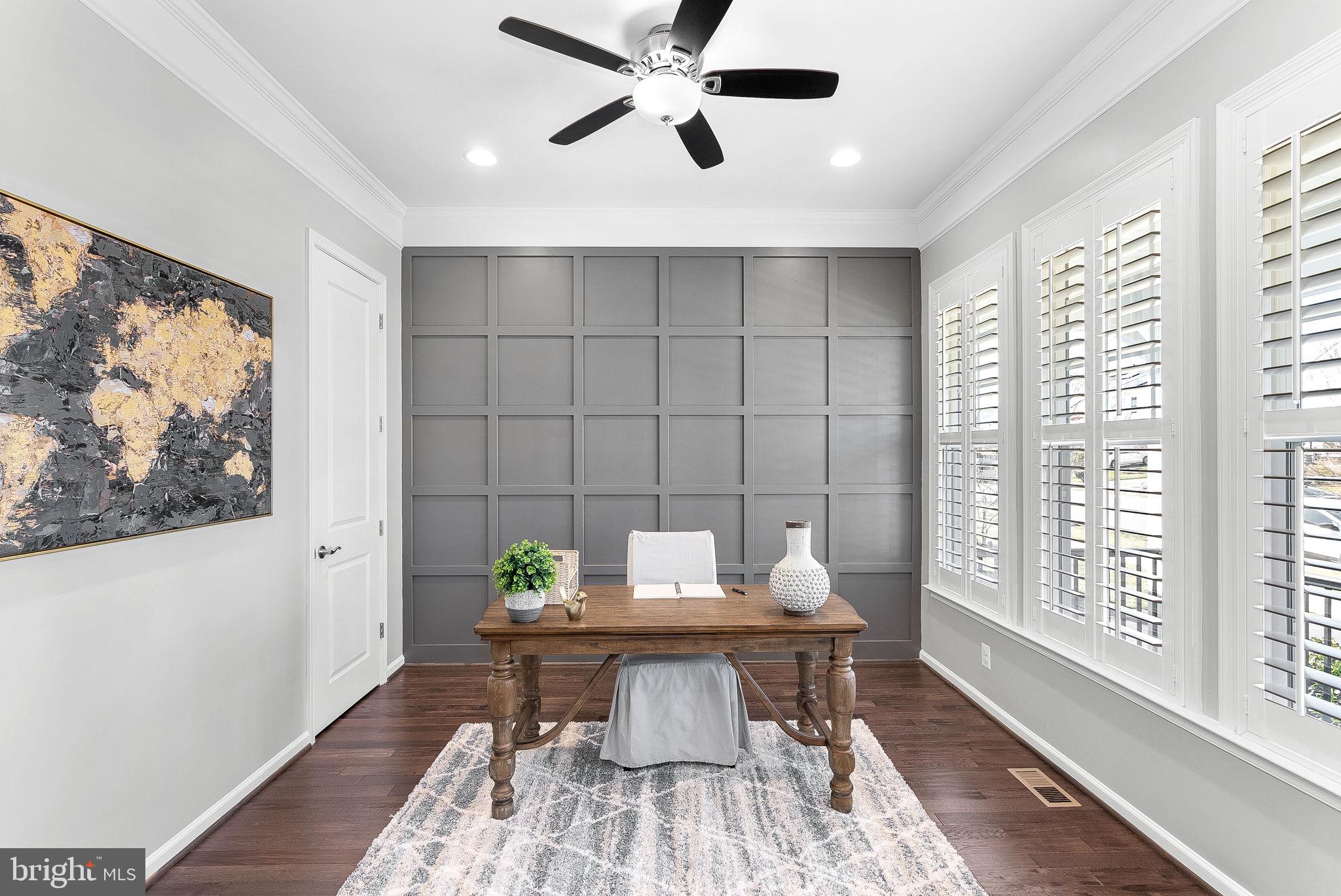 MEADOWBROOK - Residential