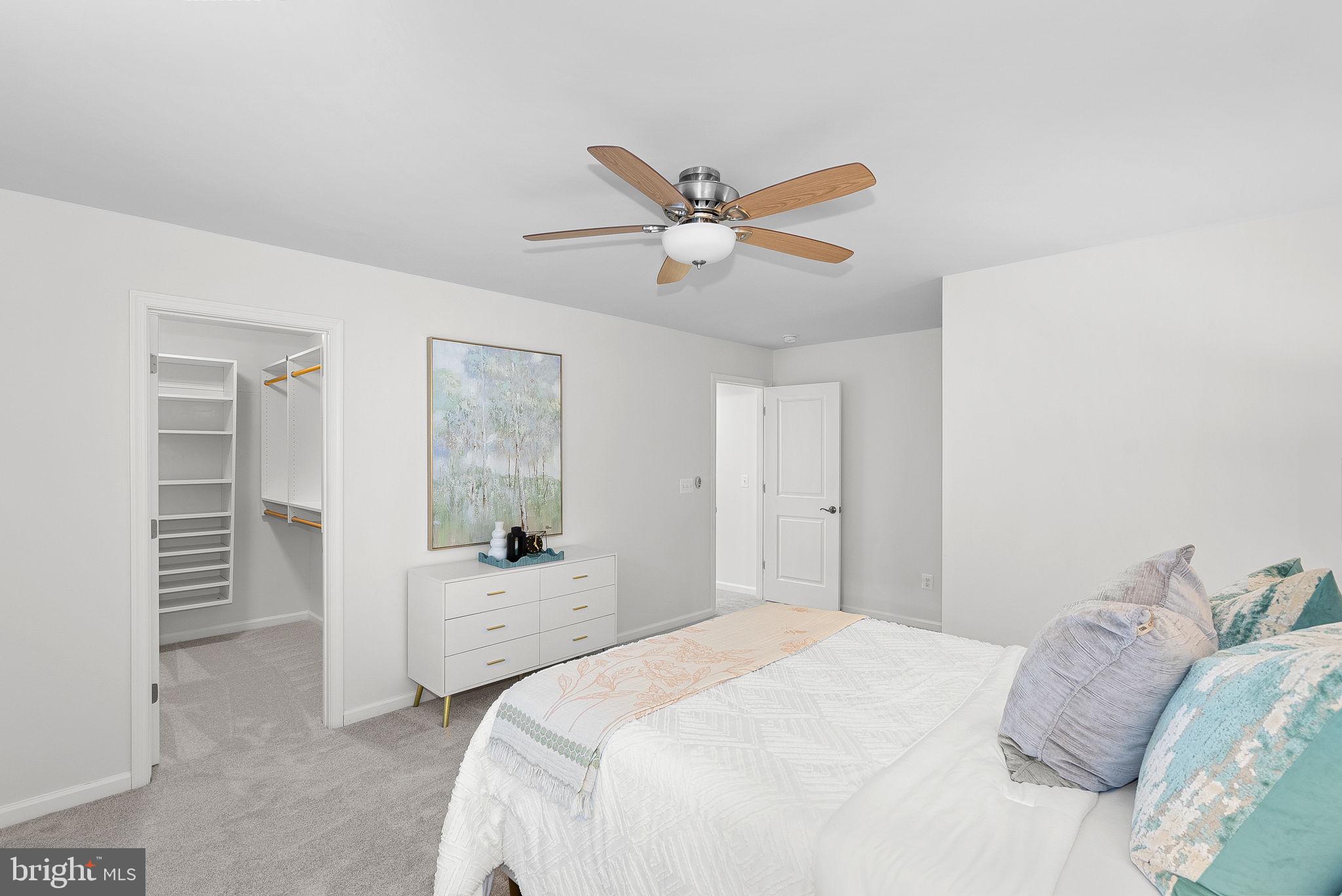 MEADOWBROOK - Residential