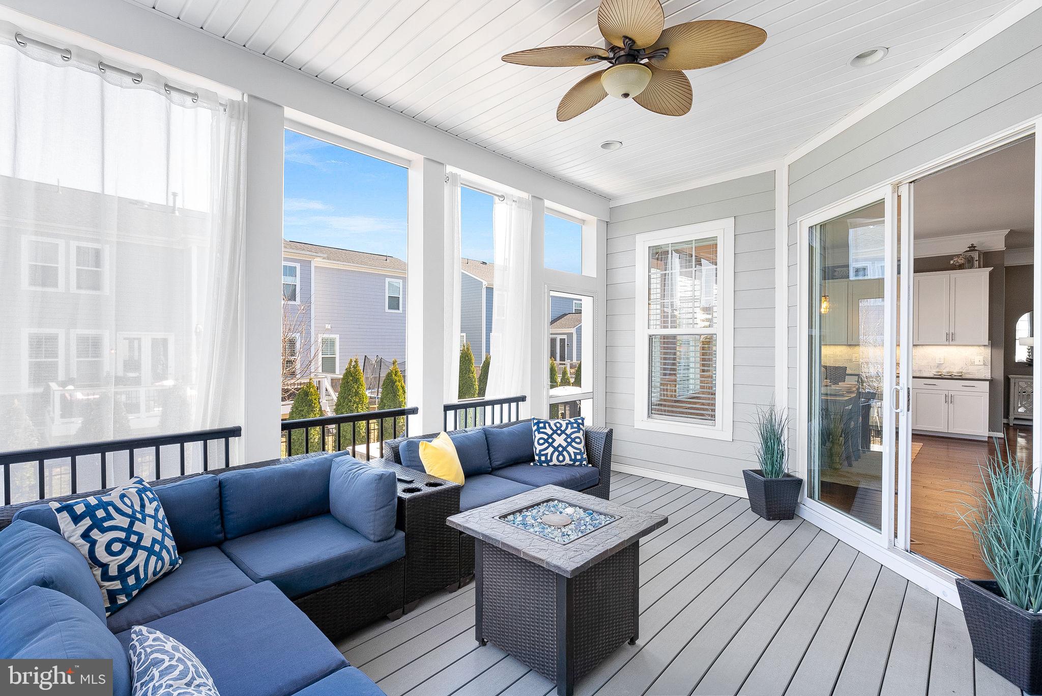 MEADOWBROOK - Residential