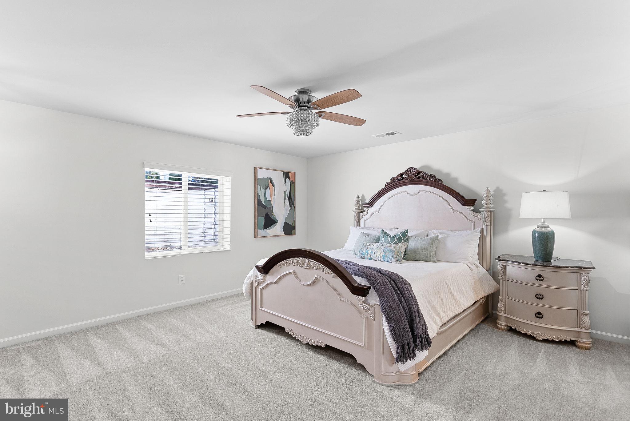 MEADOWBROOK - Residential