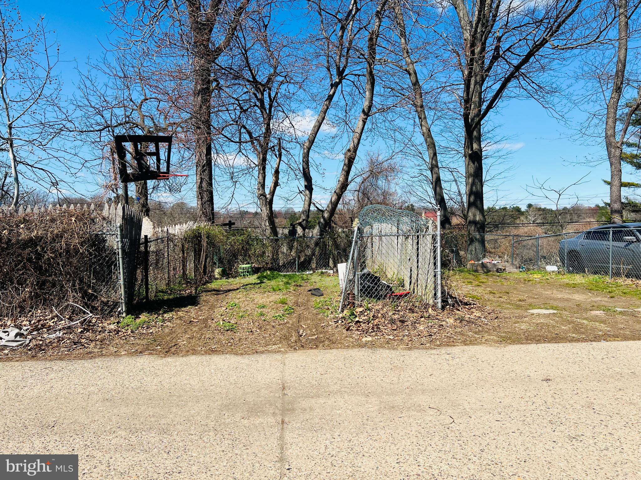 PHILADELPHIA - Residential