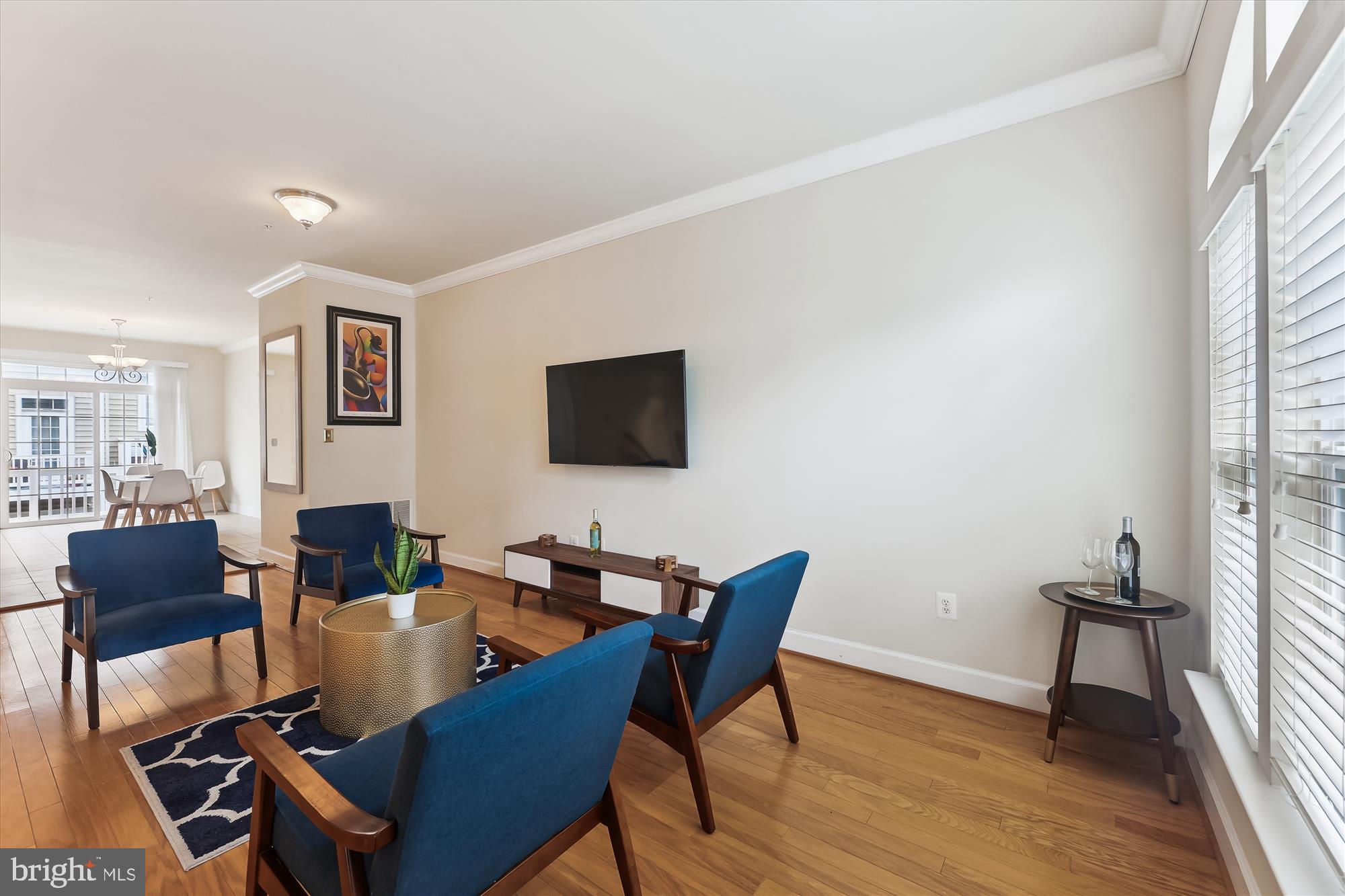 VICTORY PROMENADE - Residential