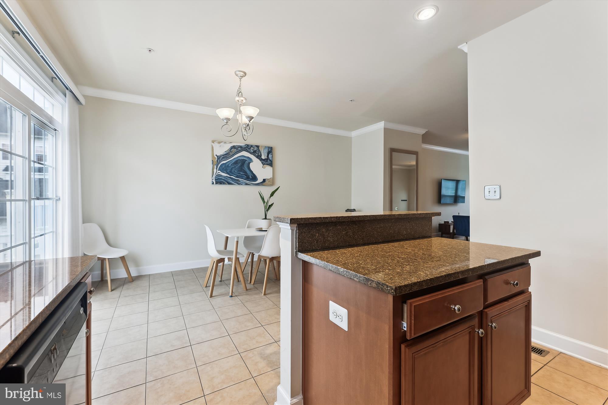 VICTORY PROMENADE - Residential