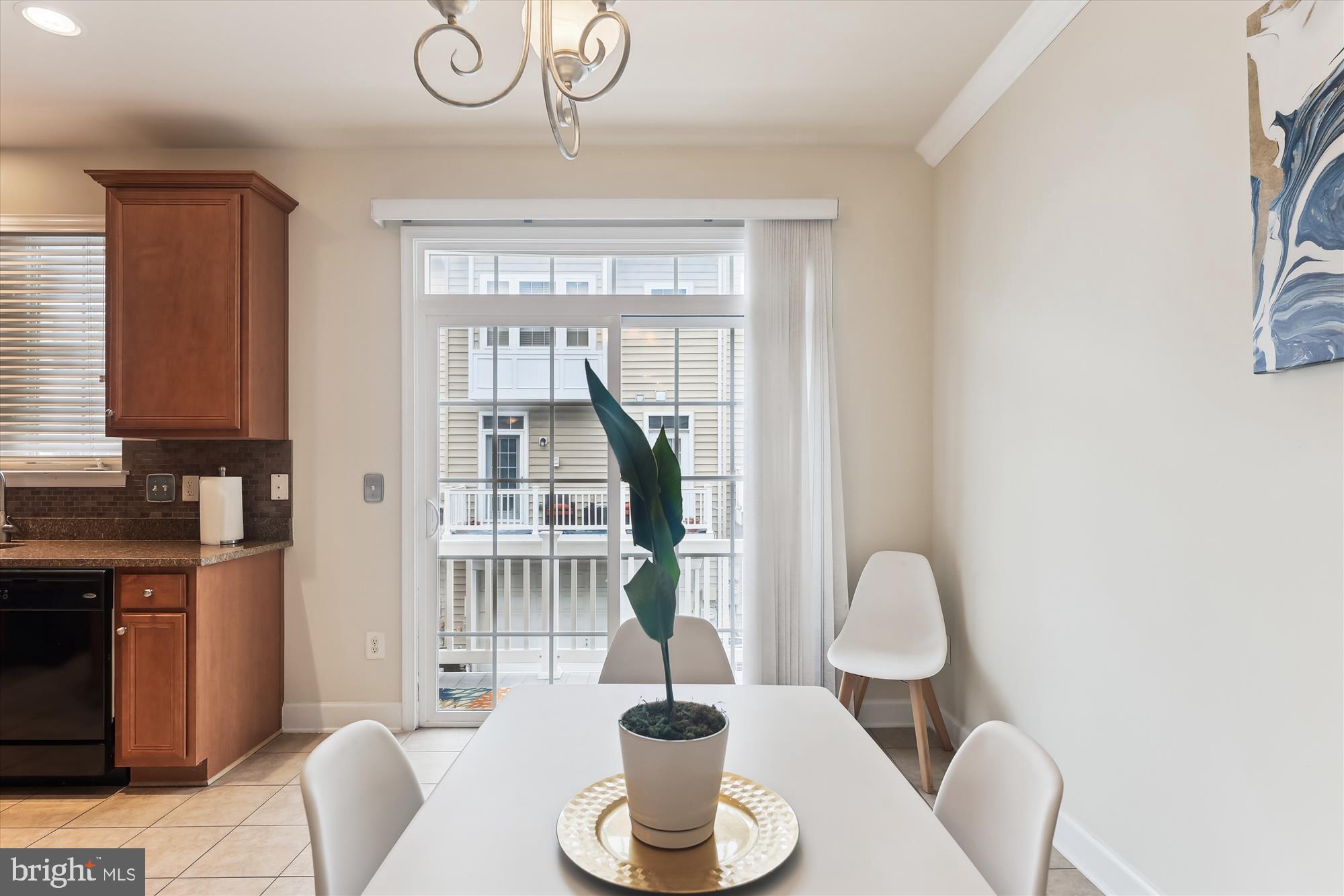 VICTORY PROMENADE - Residential