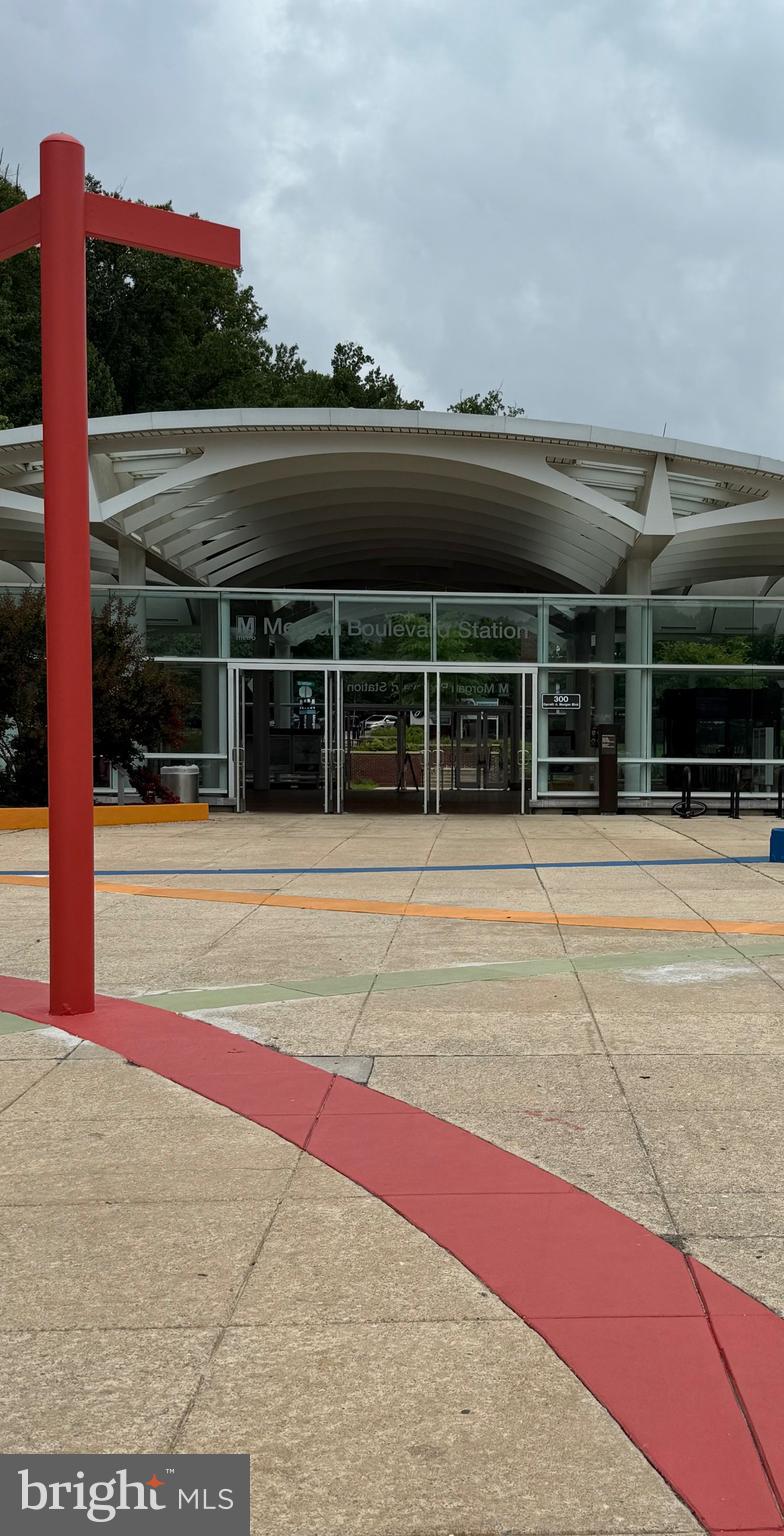 VICTORY PROMENADE - Residential