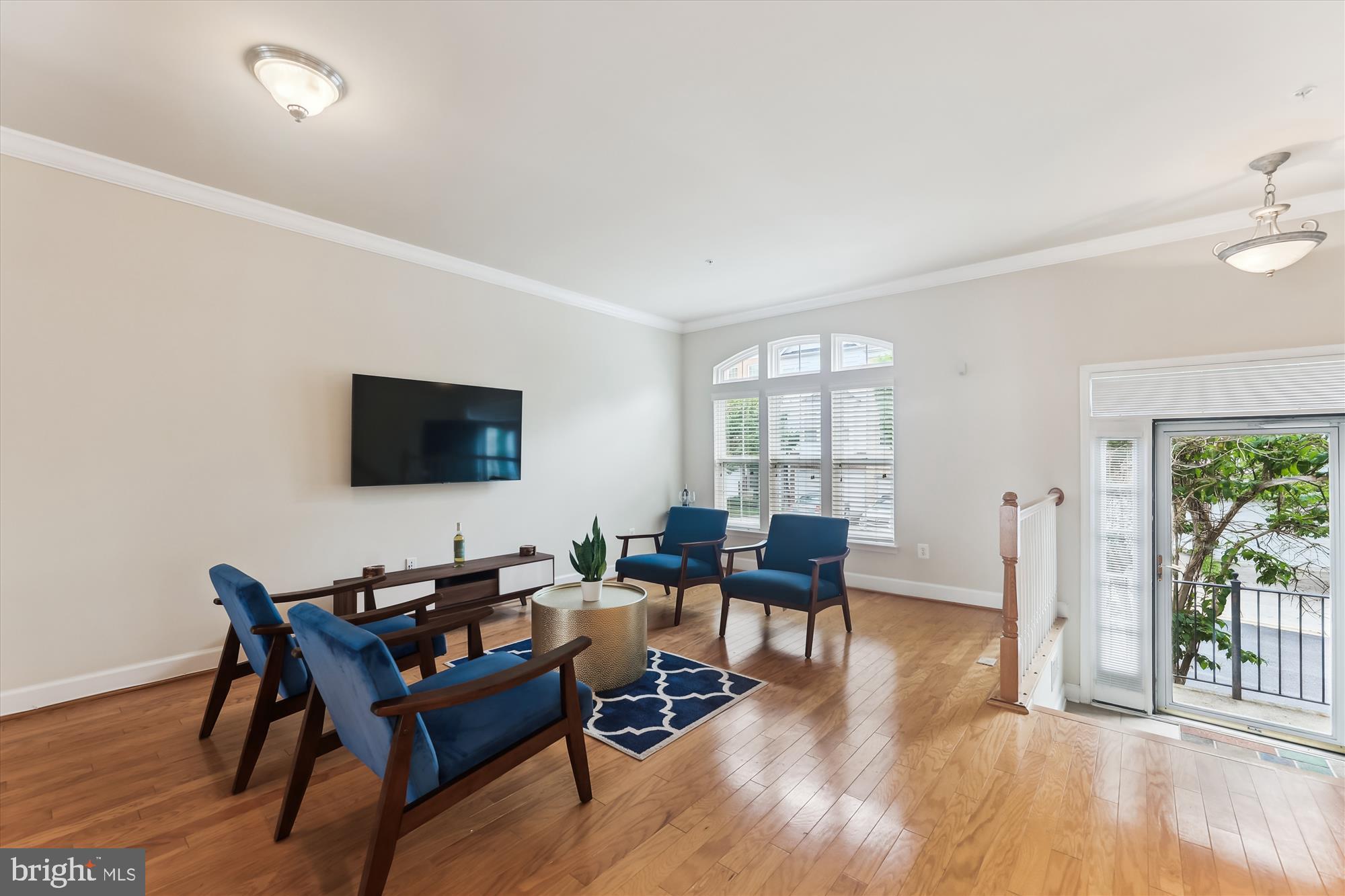 VICTORY PROMENADE - Residential