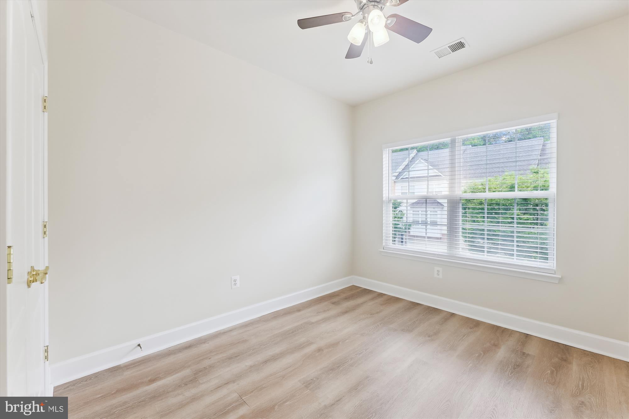 VICTORY PROMENADE - Residential