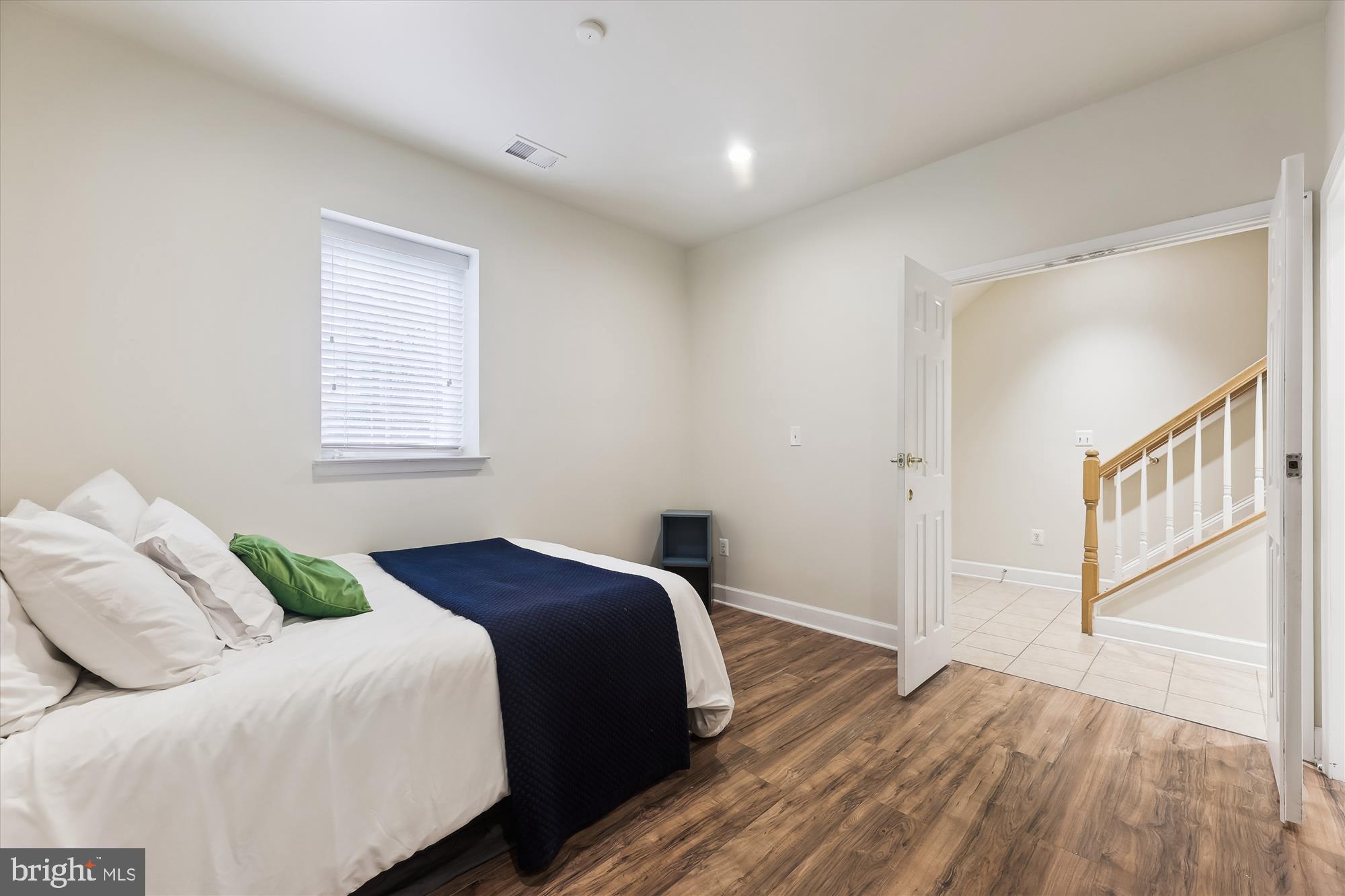 VICTORY PROMENADE - Residential