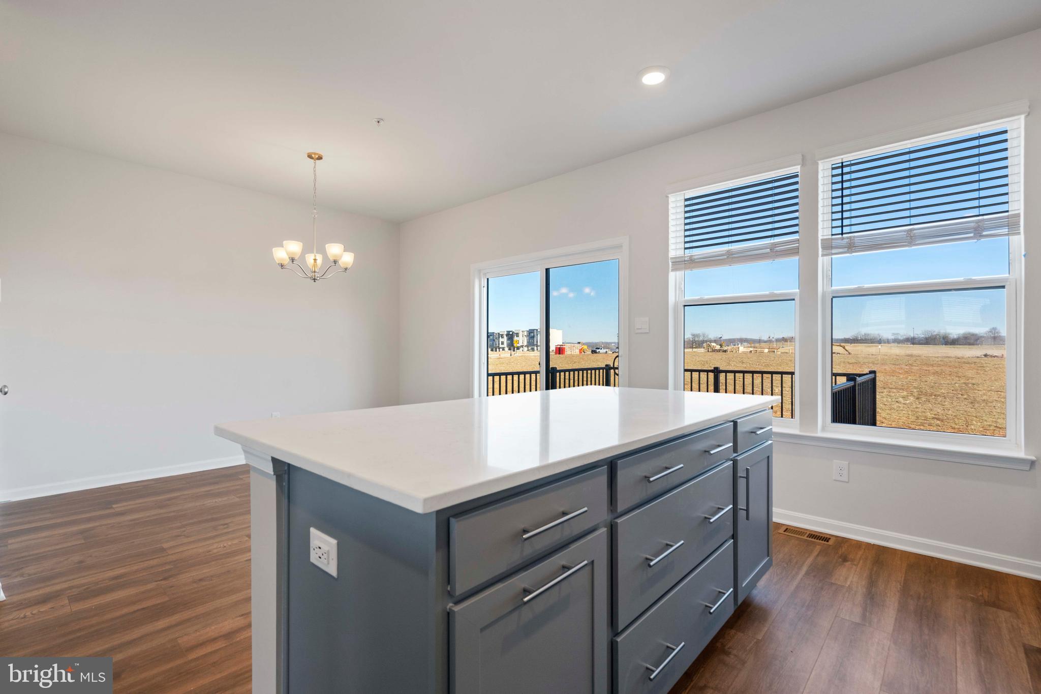 RENN QUARTER - Residential Lease