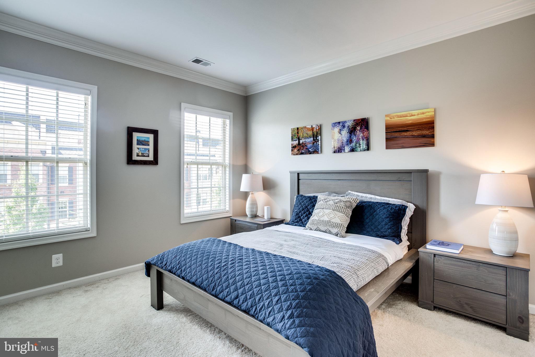 POTOMAC OVERLOOK CONDO - Residential