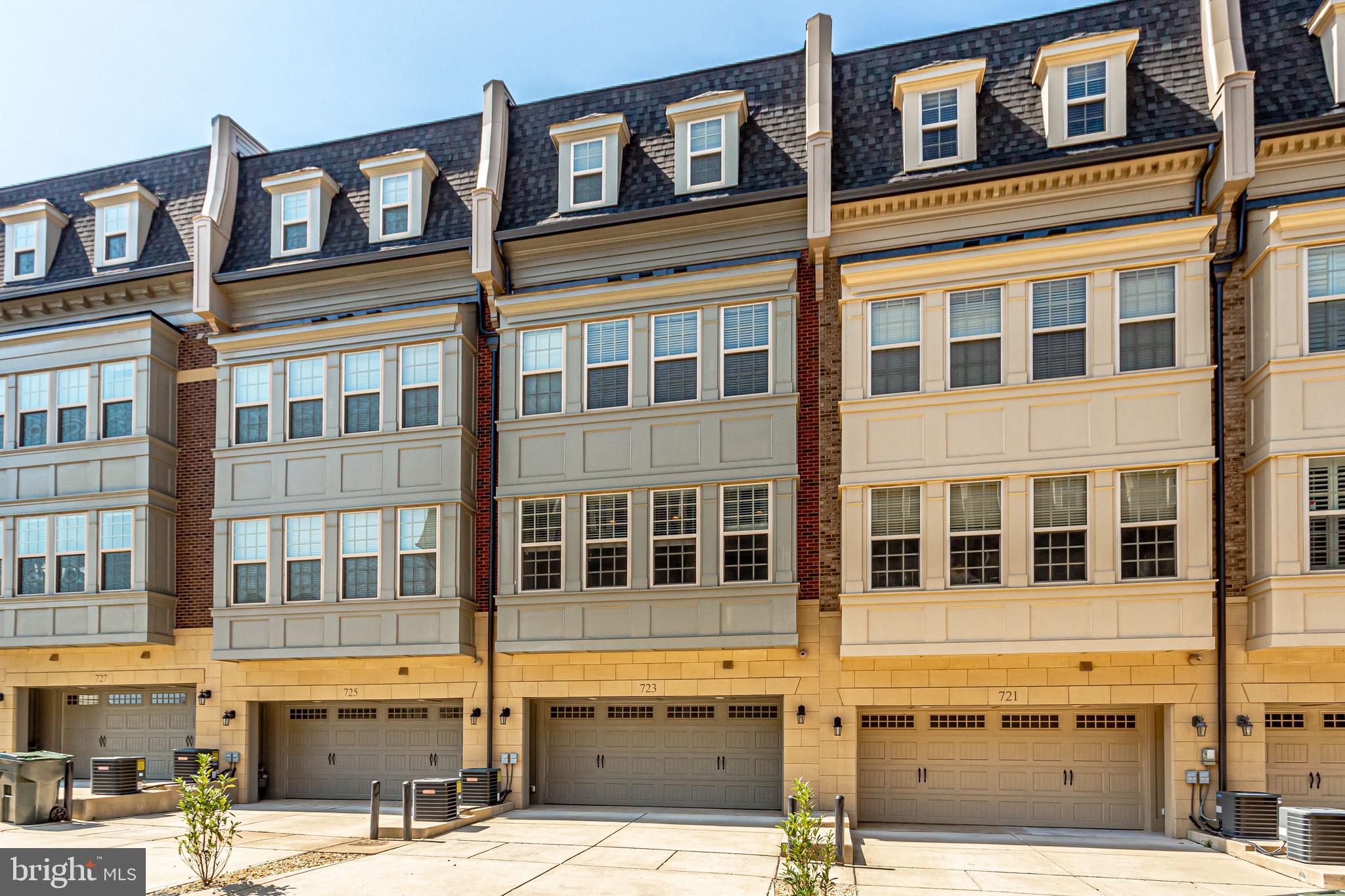 POTOMAC OVERLOOK CONDO - Residential