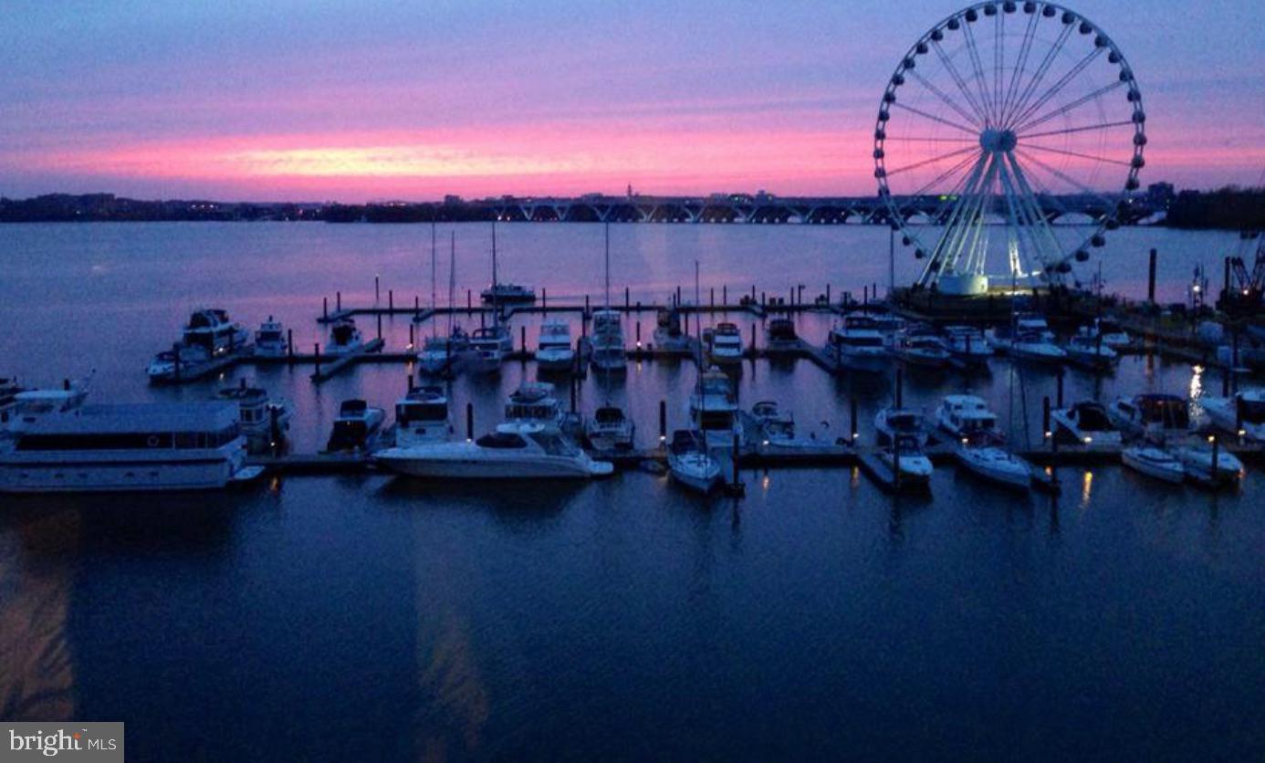 POTOMAC OVERLOOK CONDO - Residential