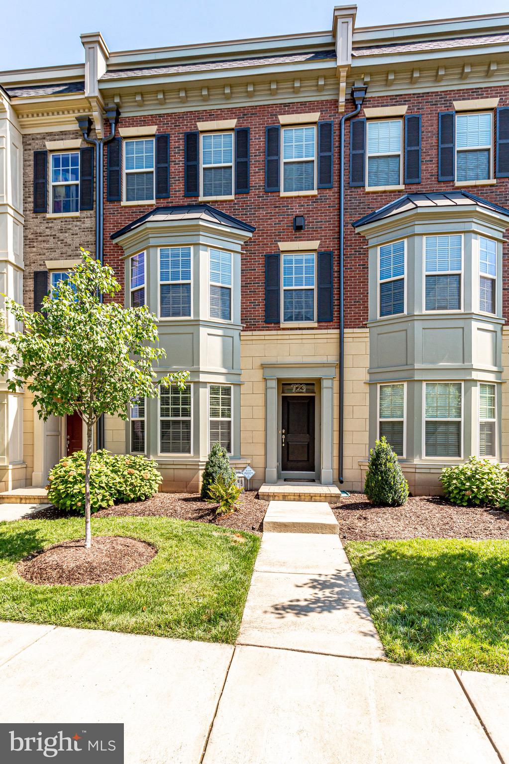 POTOMAC OVERLOOK CONDO - Residential