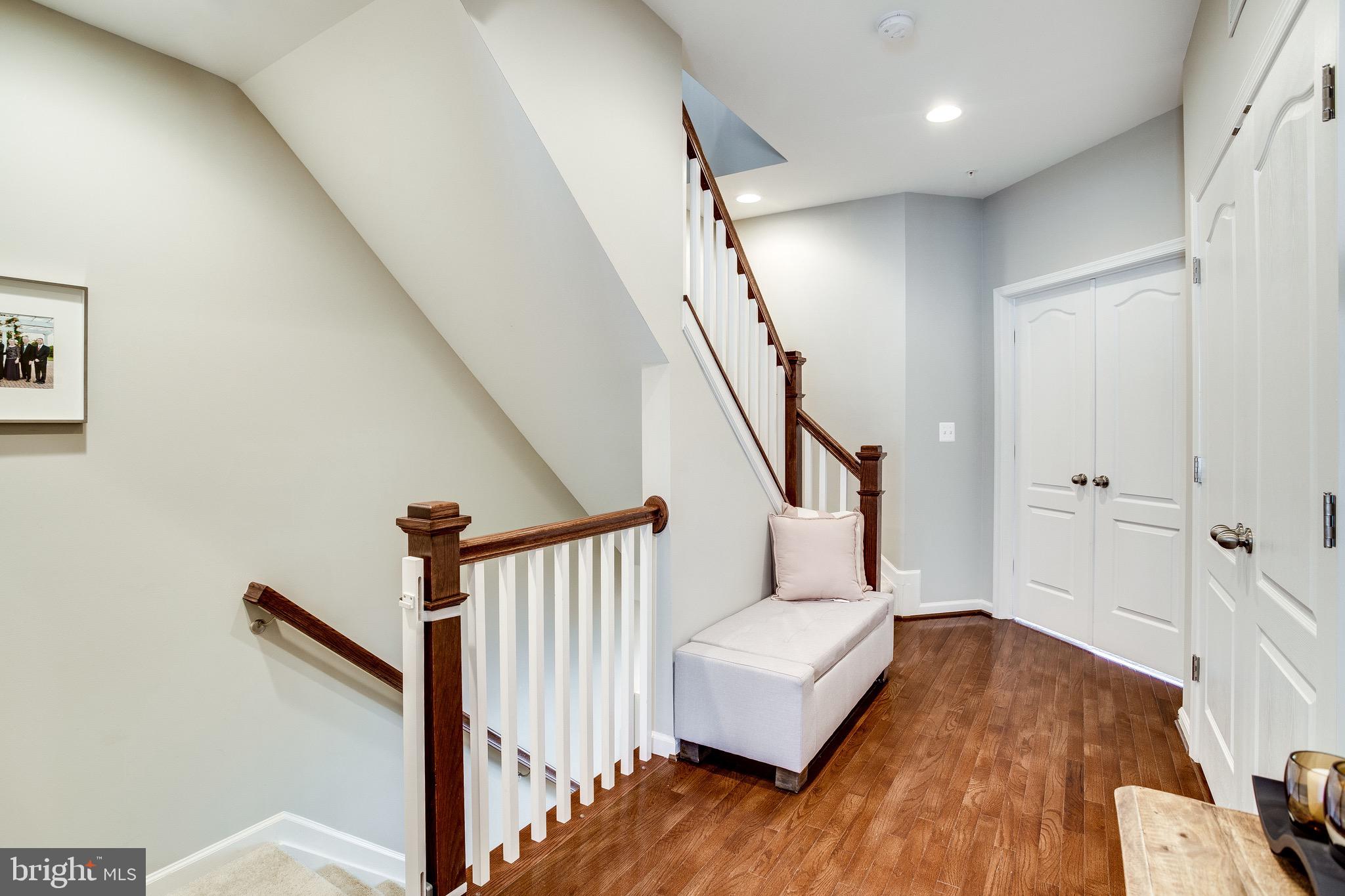 POTOMAC OVERLOOK CONDO - Residential