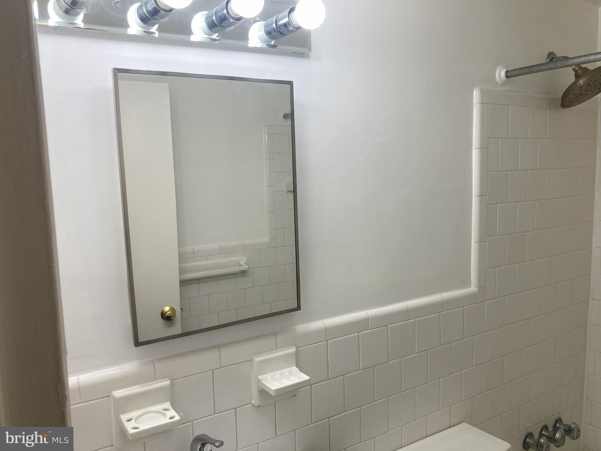 KENMANOR - Residential