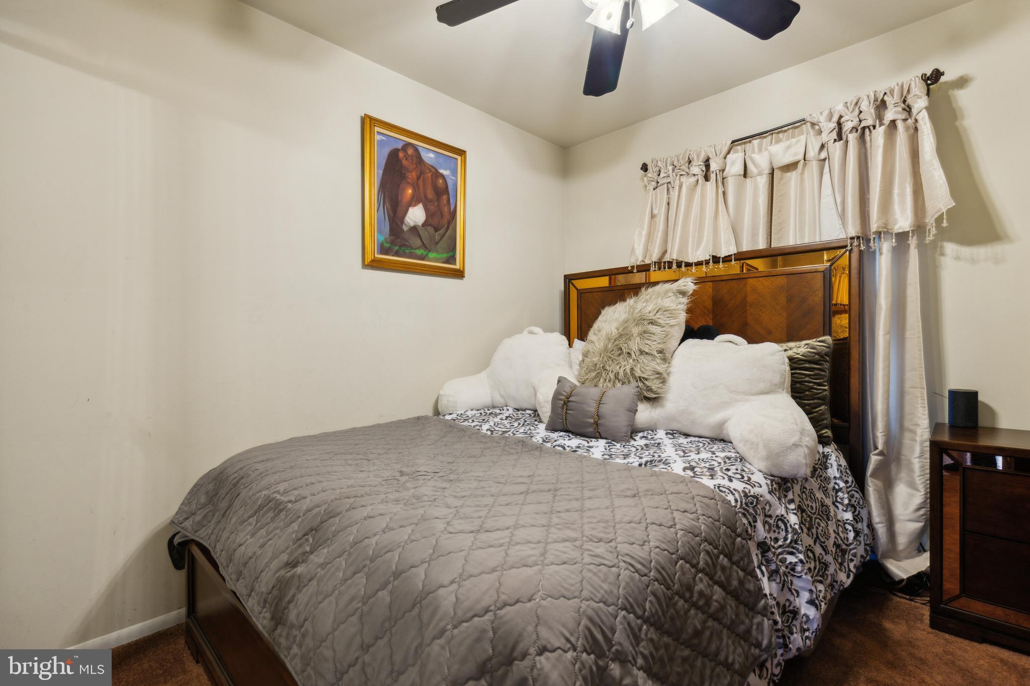 GREENFIELD - Residential