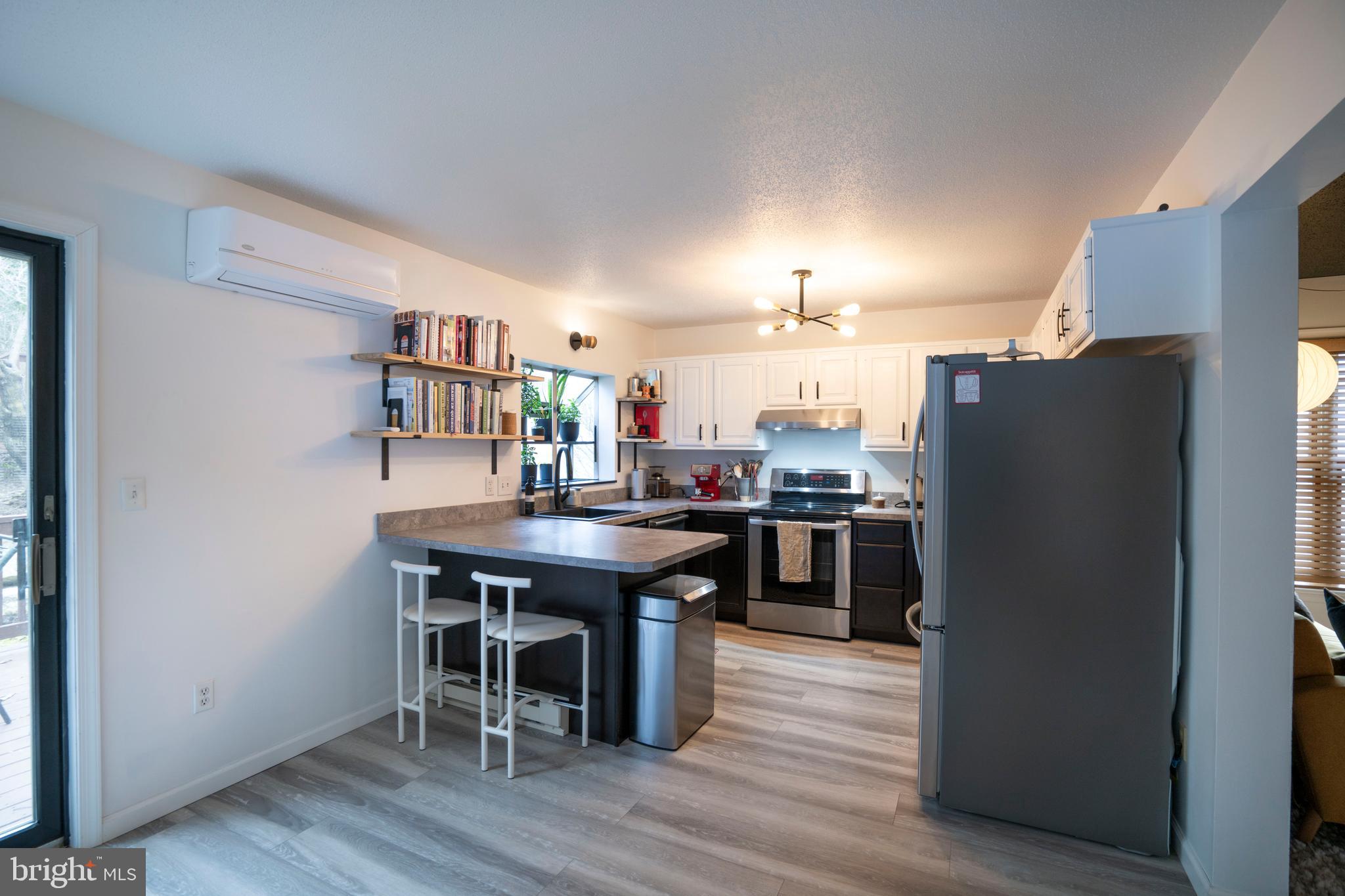 CEDAR KNOLL - Residential