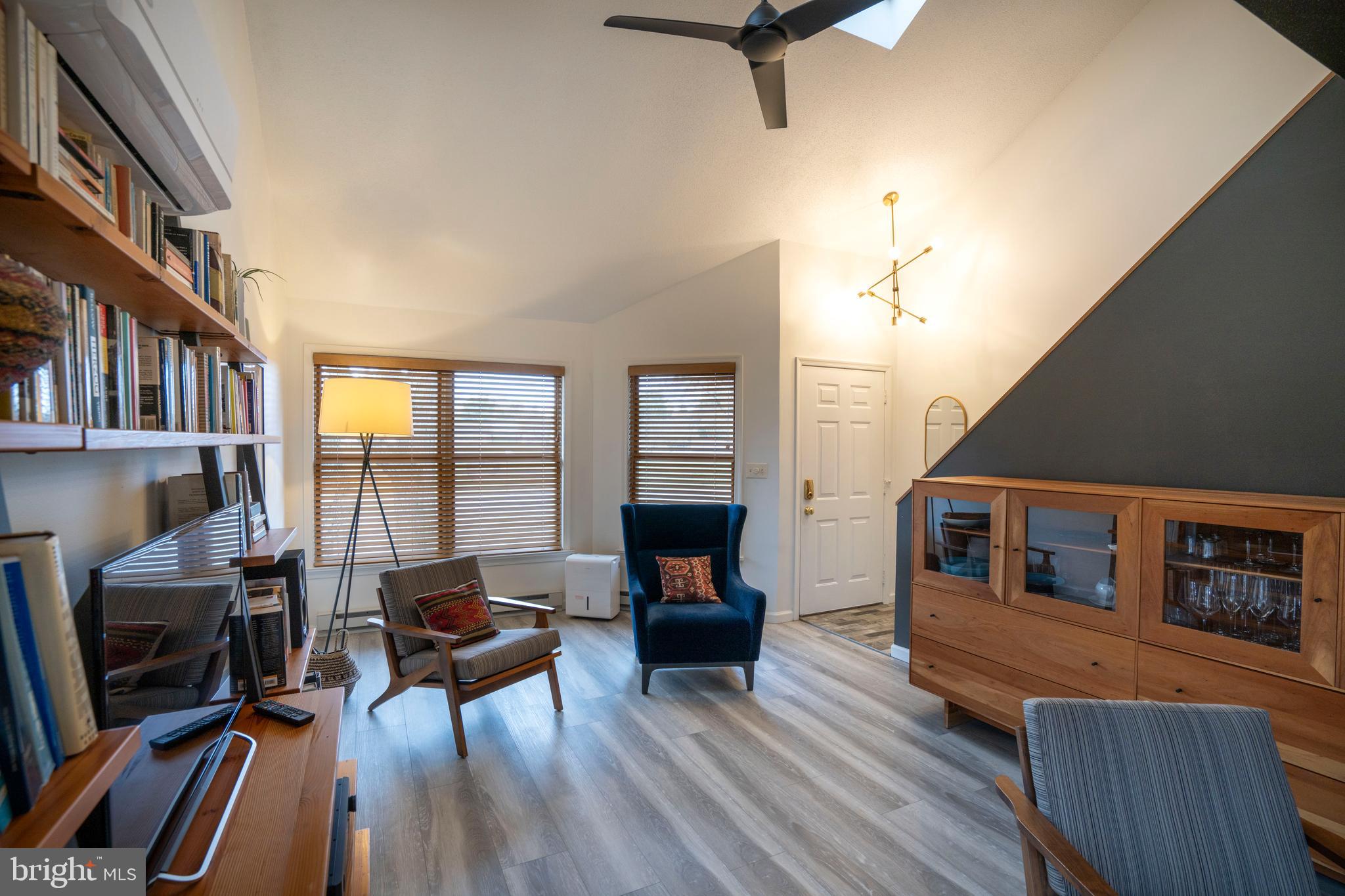 CEDAR KNOLL - Residential